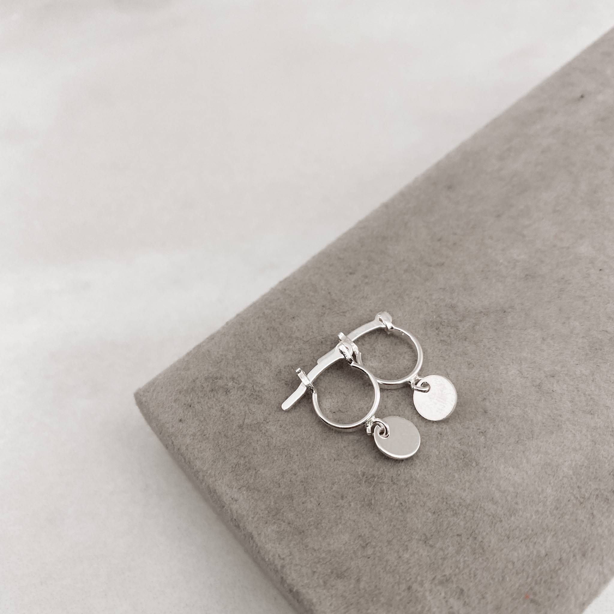 Argola 9mm trava pingente medalha