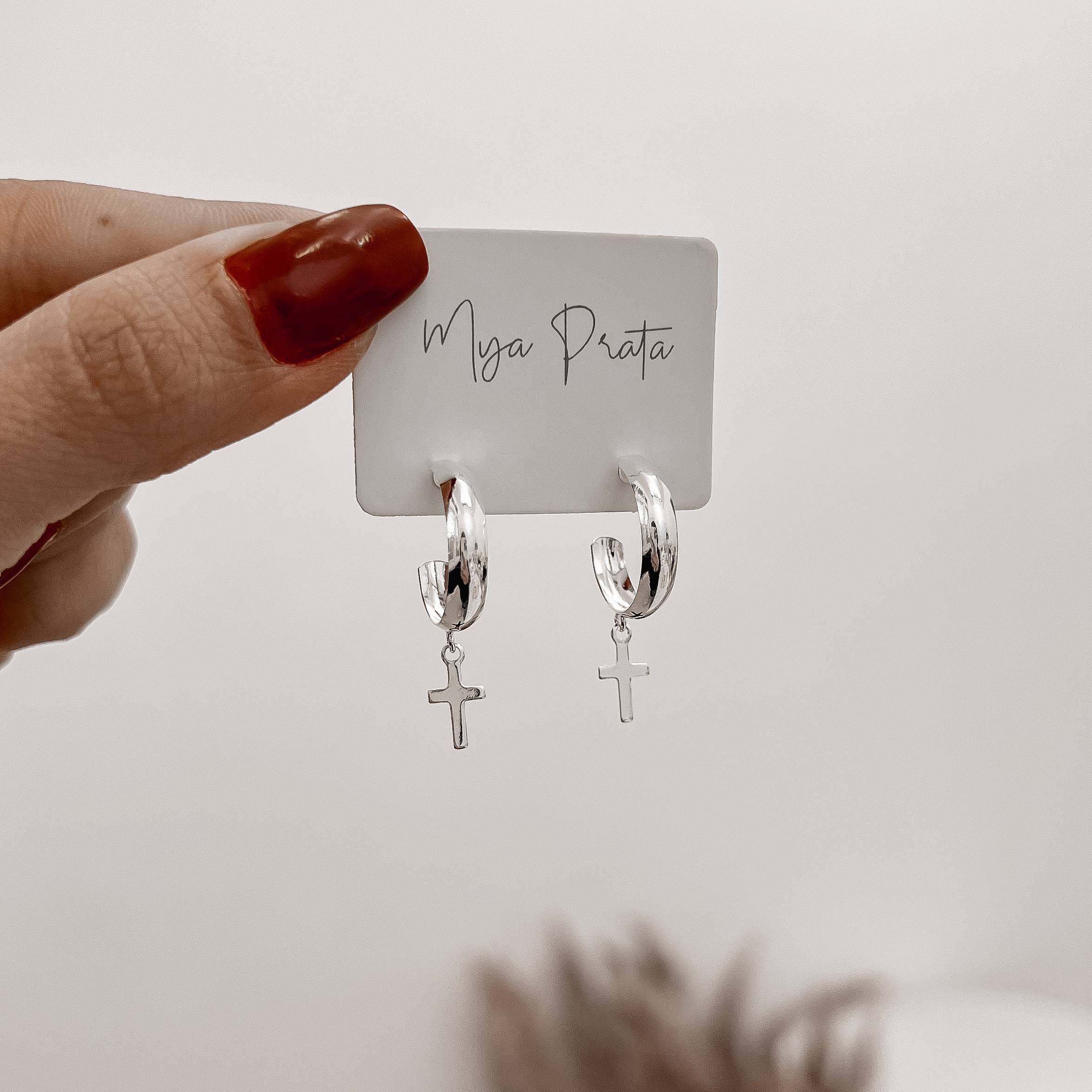 Imagem Secundária Argola 18mm tarraxa pingente cruz