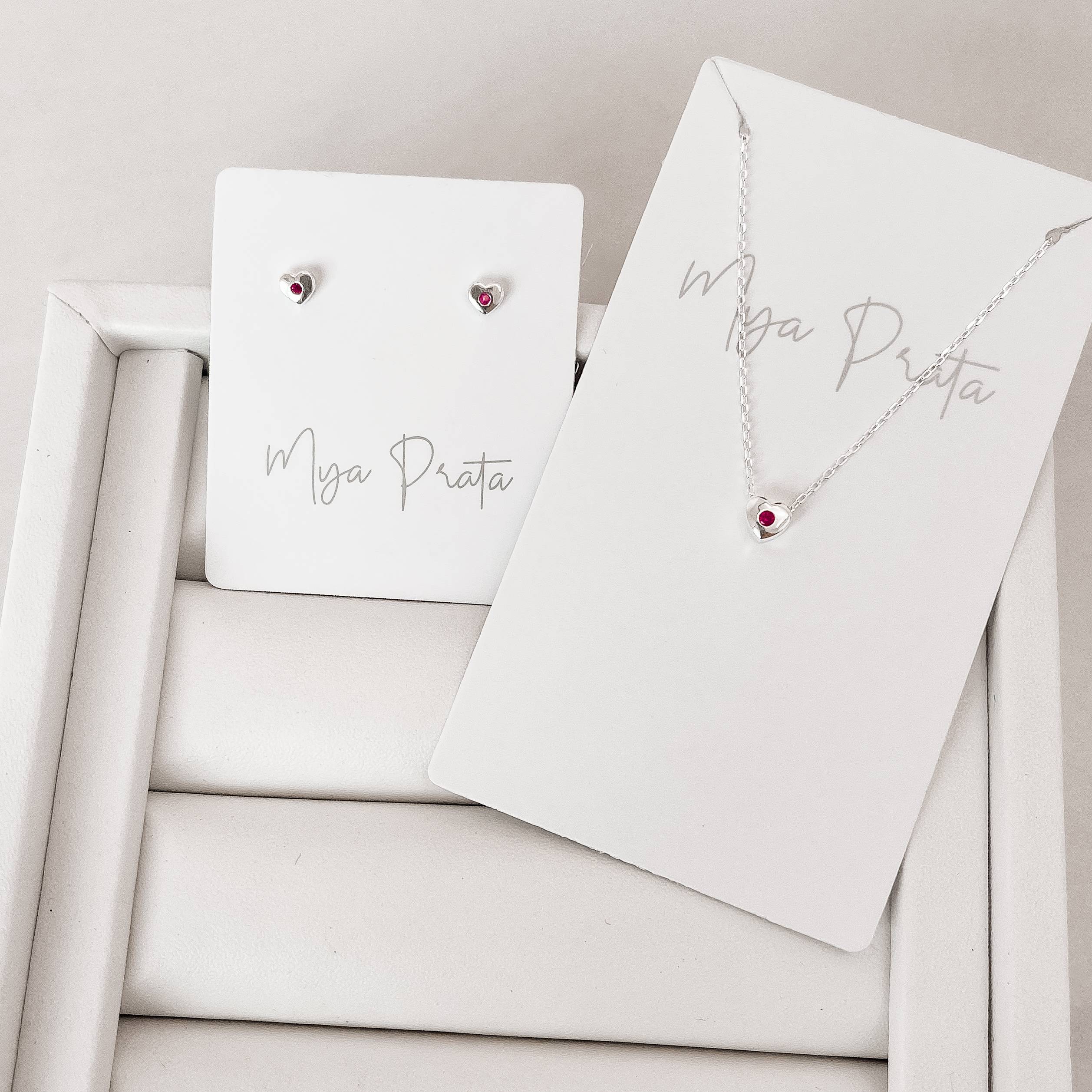 Imagem Conjunto brinco e colar coração detalhe zircônia cereja 45+5cm