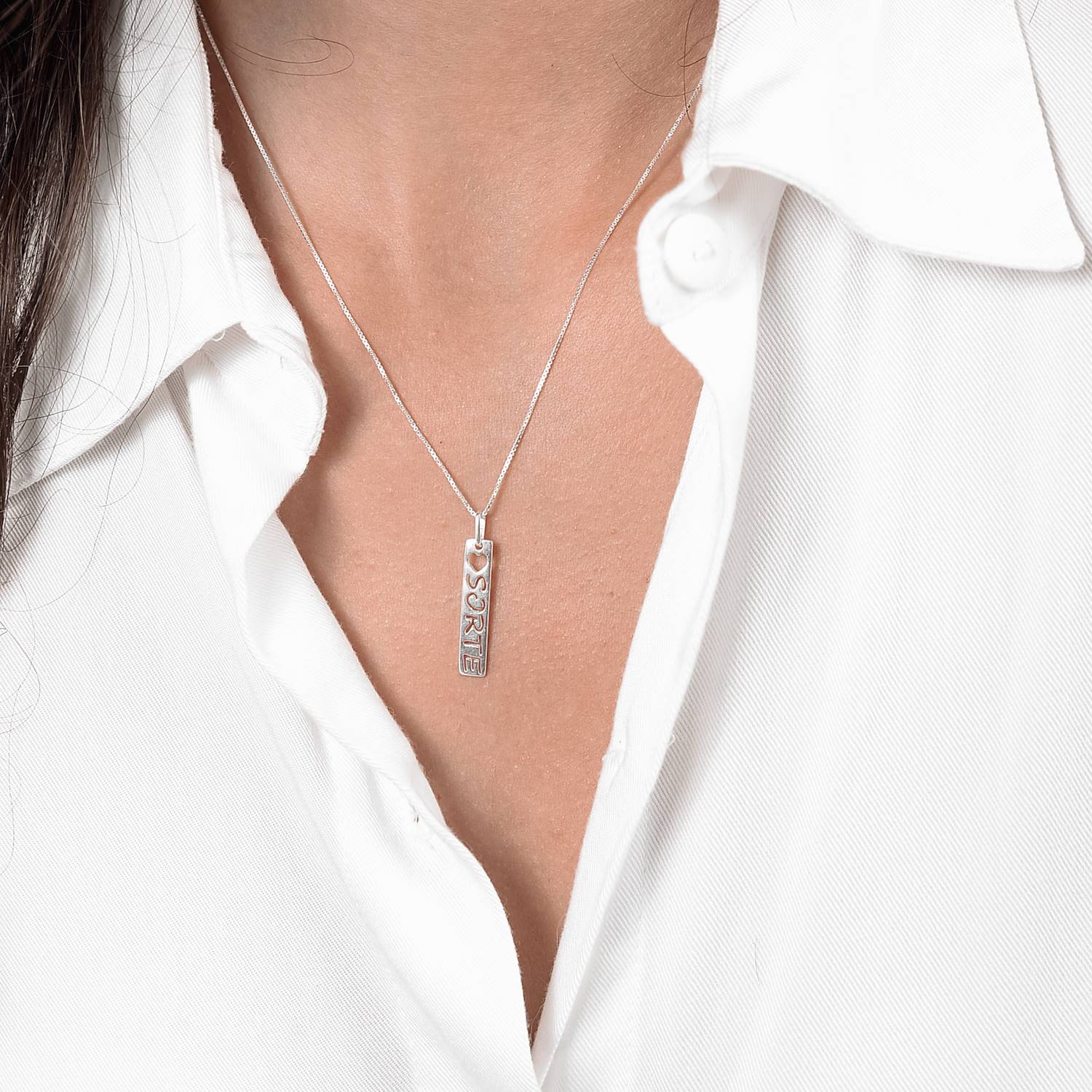 Imagem Colar pingente placa sorte 45cm