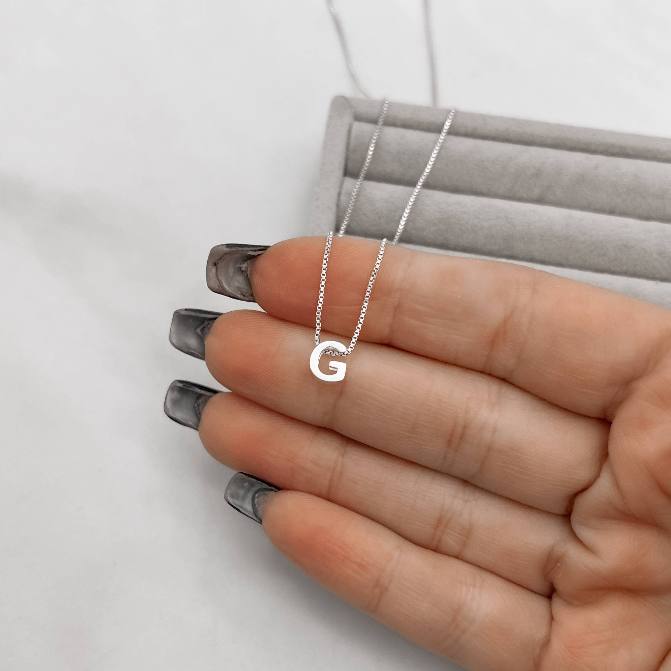 Imagem Secundária Colar letra G 6mm 45cm