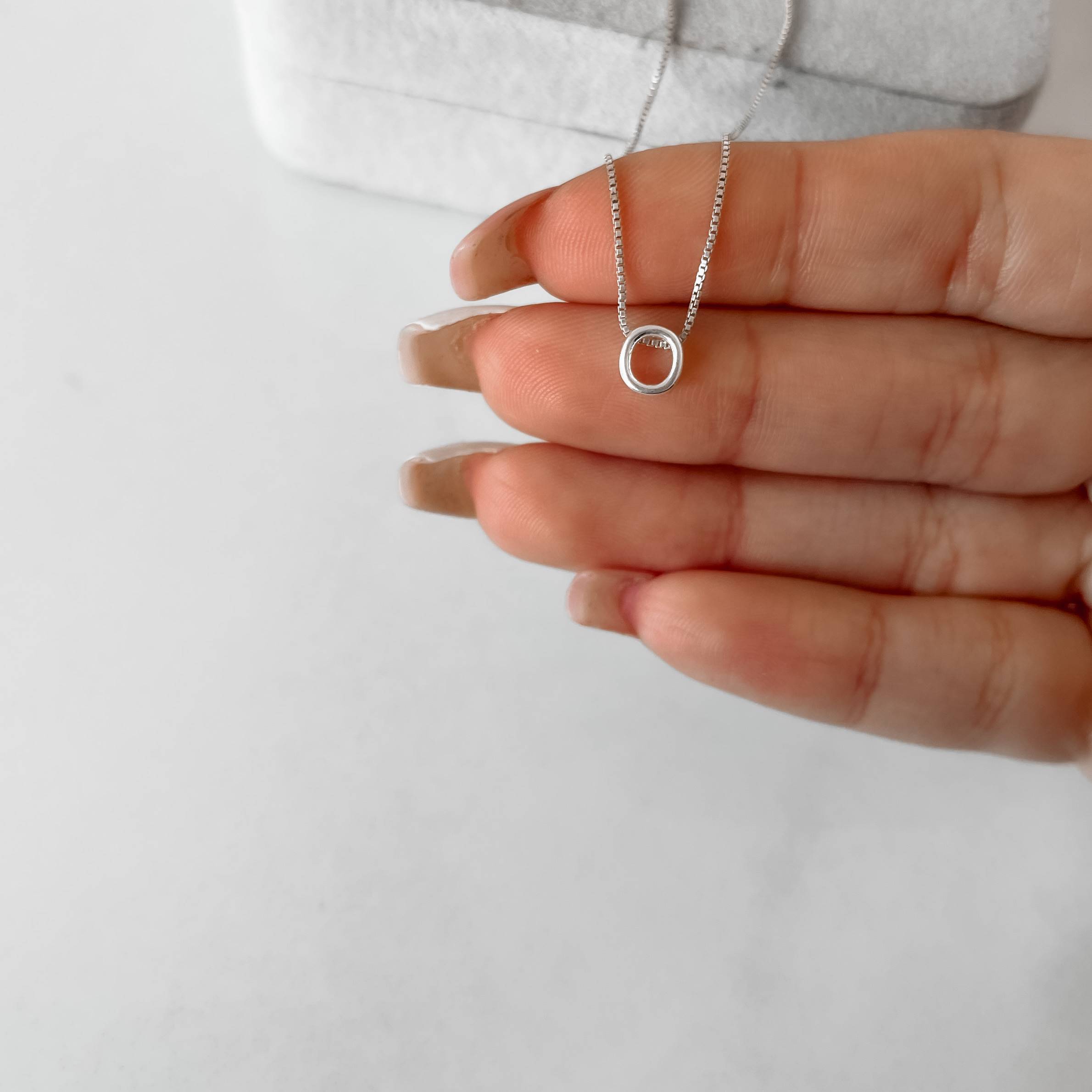 Imagem Colar letra O 6mm 45cm