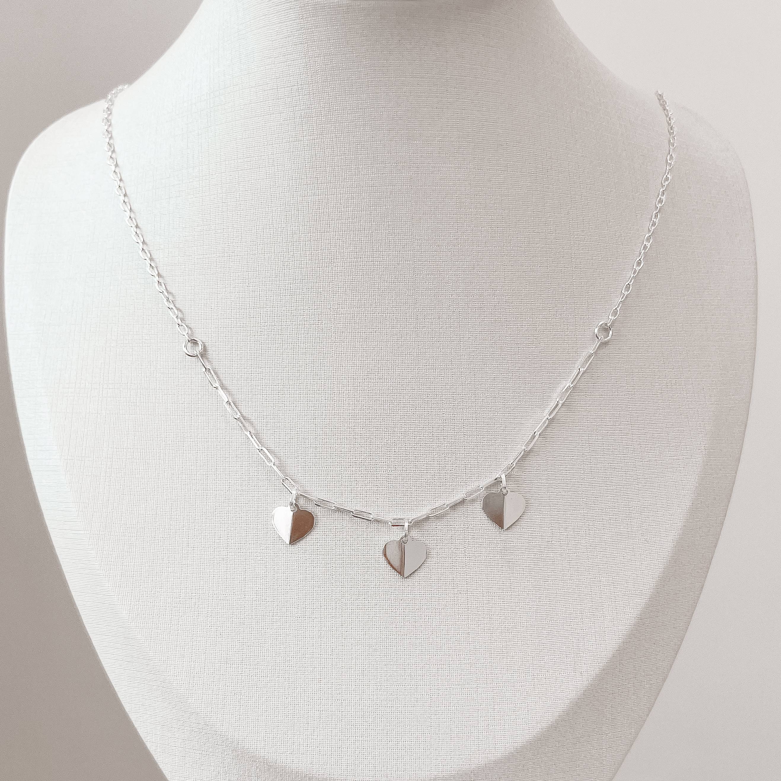 Imagem Secundária Colar pingentes coração vinco 8mm 40+5cm