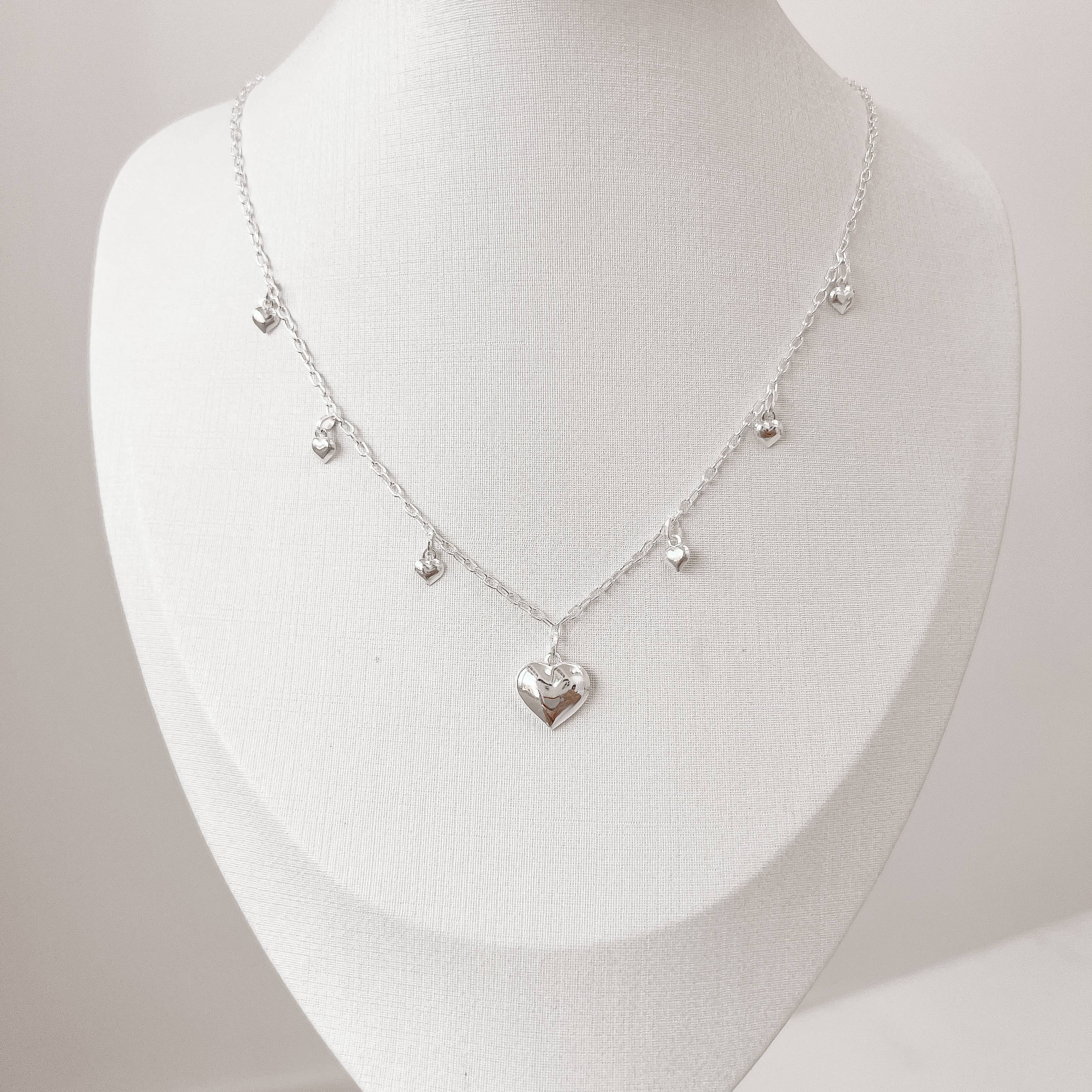 Imagem Secundária Colar pingentes coração 11mm e mini corações 40+5cm