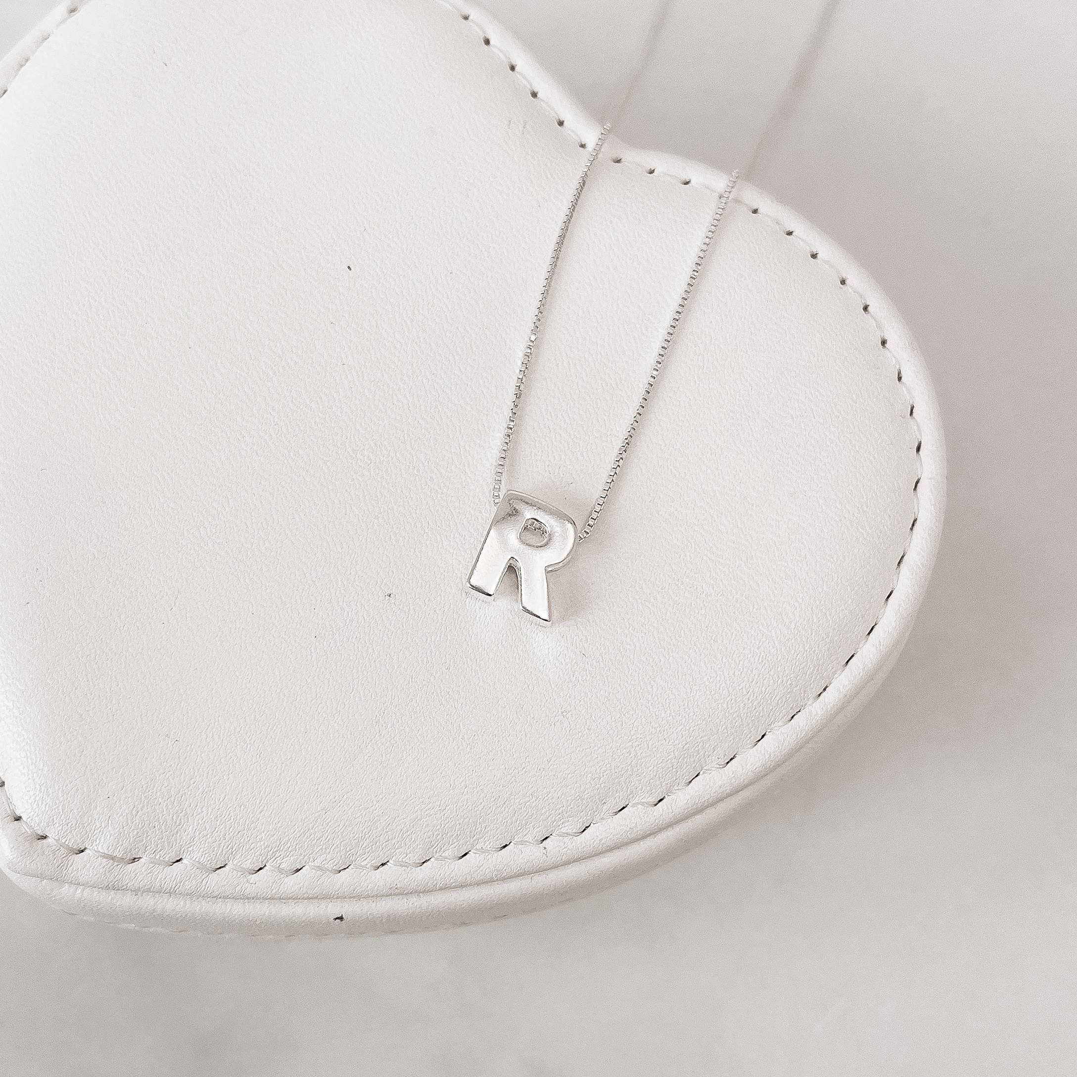 Imagem Secundária Colar letra R 9mm 45cm