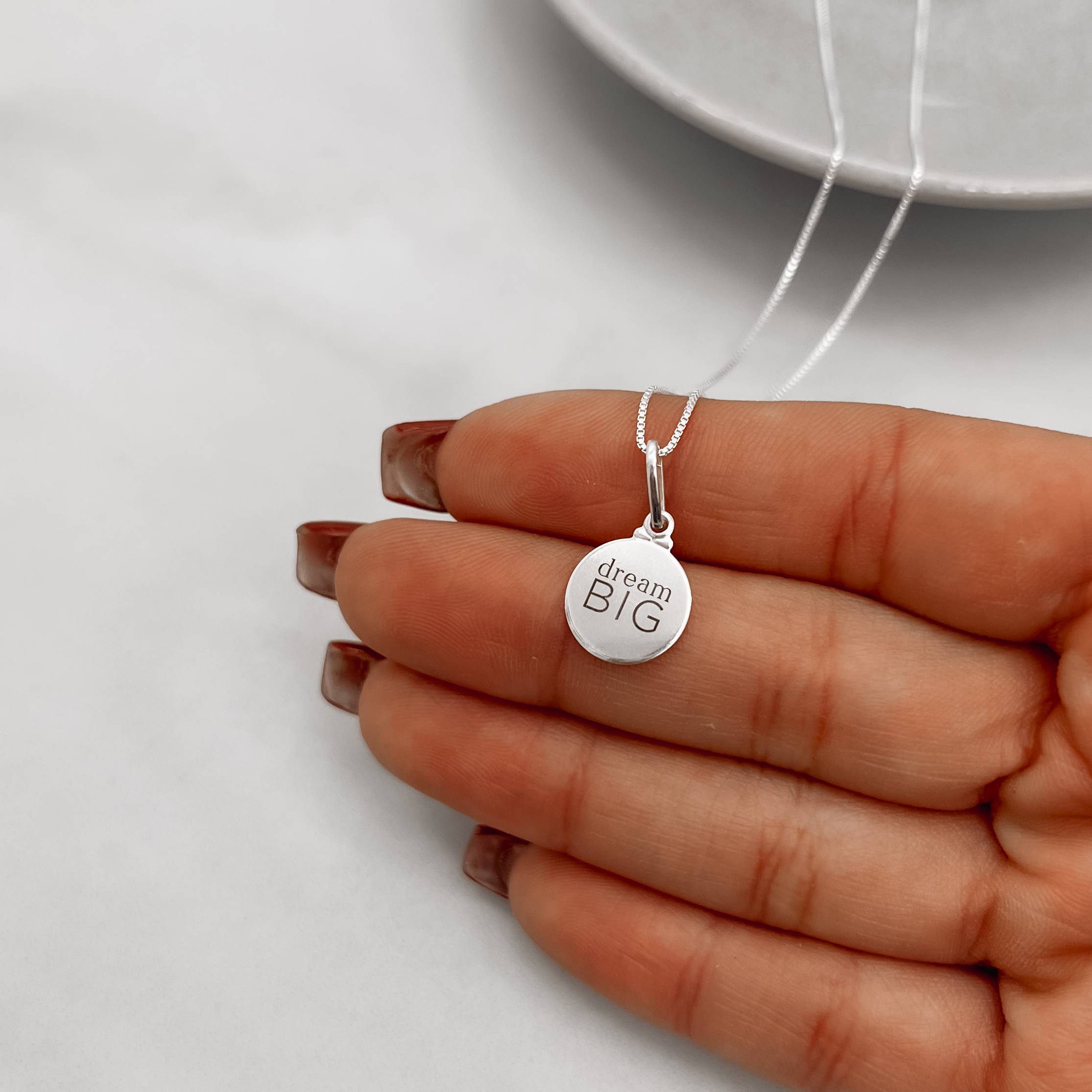 Imagem Colar pingente medalha dream big 12mm 40cm