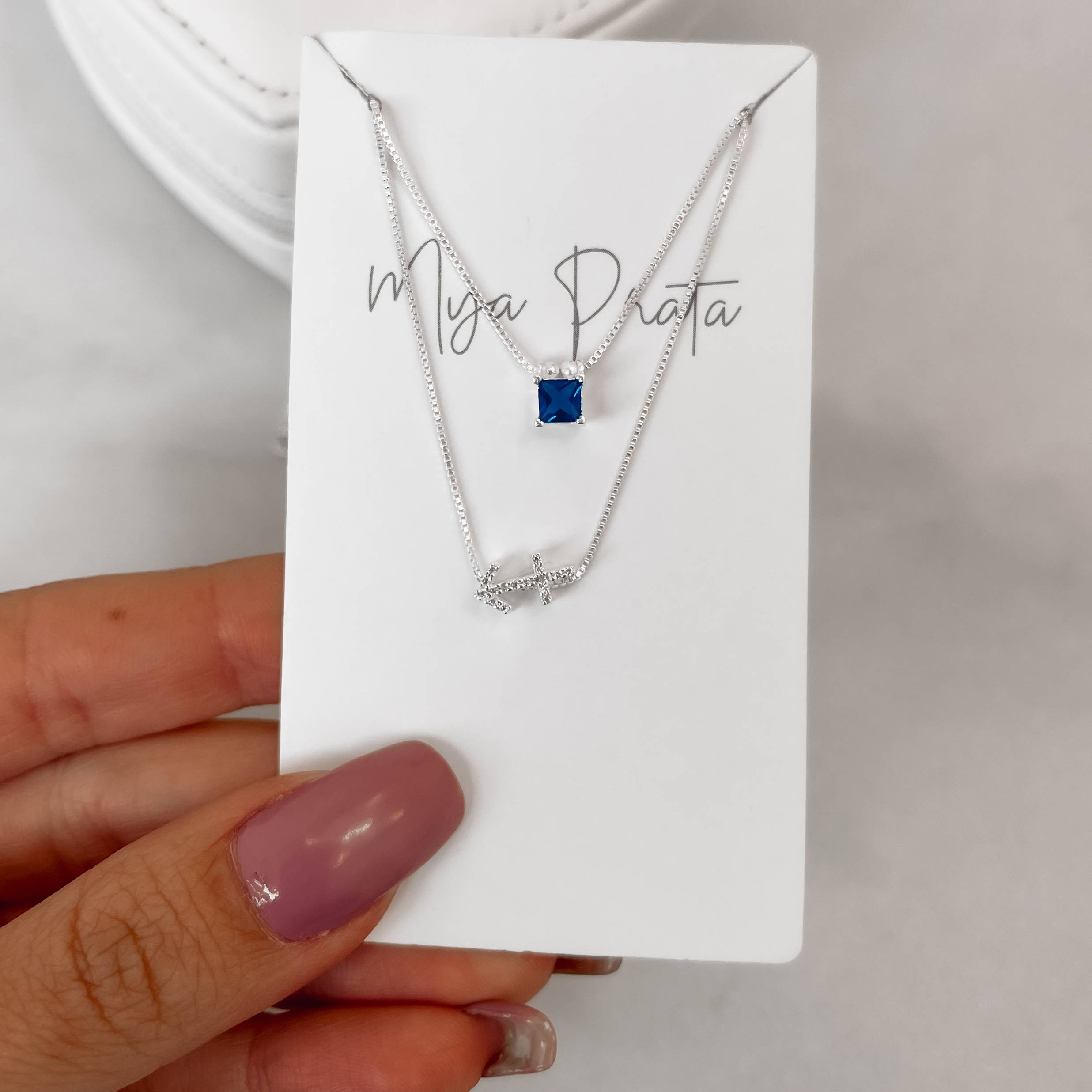 Imagem Secundária Escapulário signo Sagitário cravejado passante e zircônia quadrada azul escuro 60cm