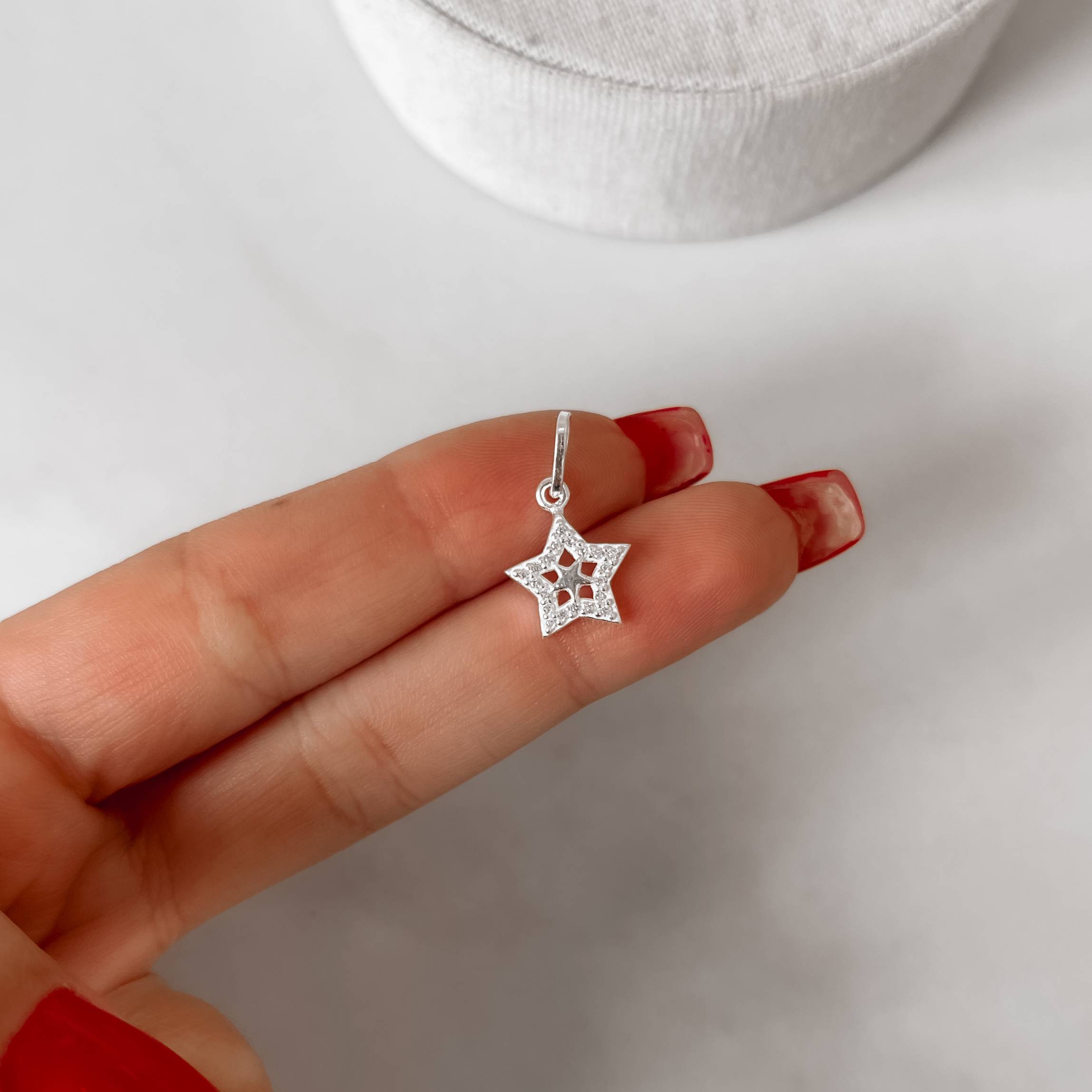 Imagem Secundária Pingente estrelas lisa e cravejada 11mm