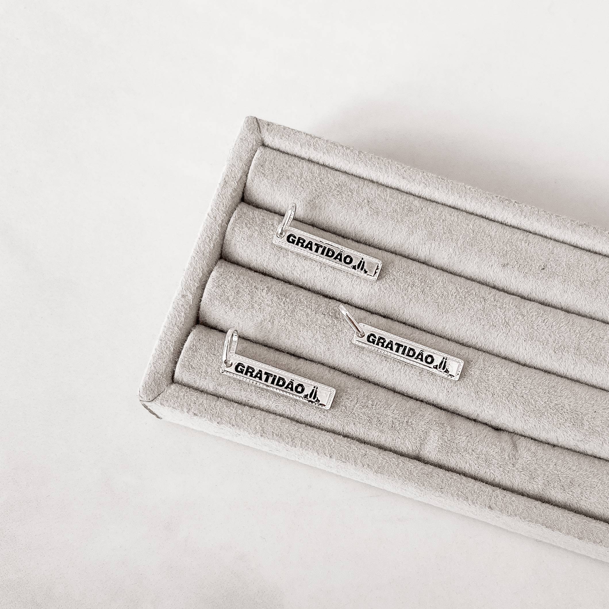 Imagem Secundária Pingente placa gratidão resina 20mm