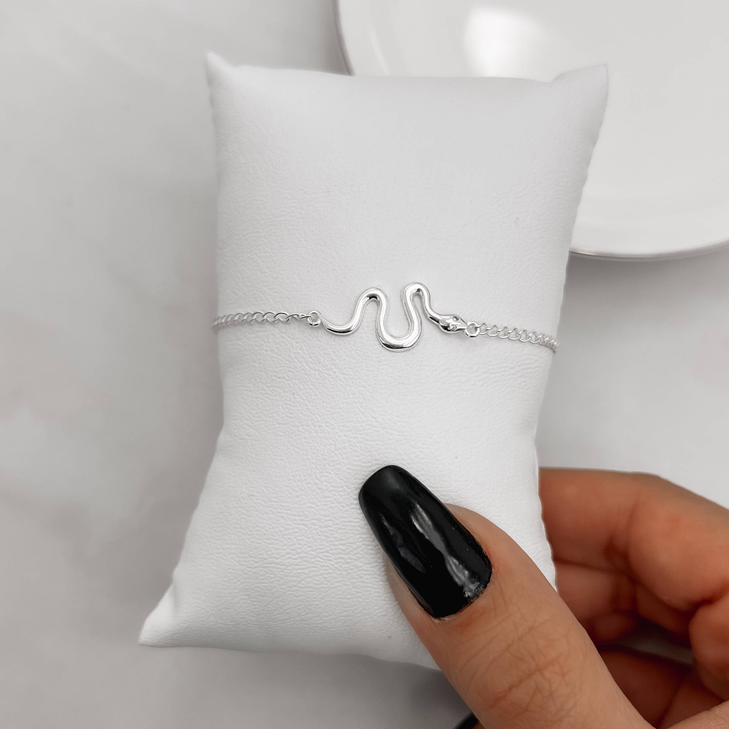 Imagem Secundária Pulseira entremeio cobra lisa com zircônia 22mm