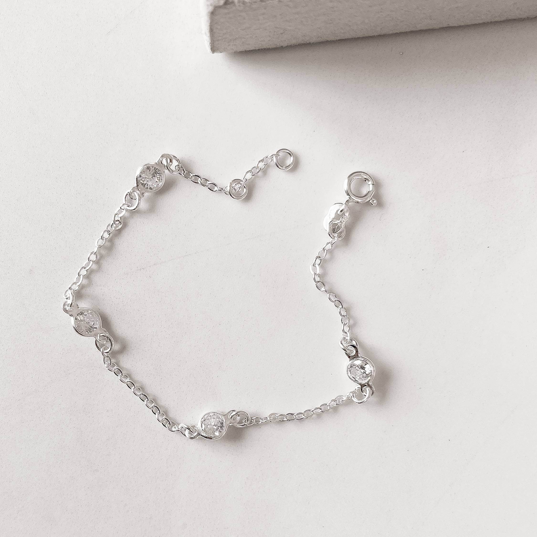 Imagem Pulseira entremeios zircônias cristal 5mm