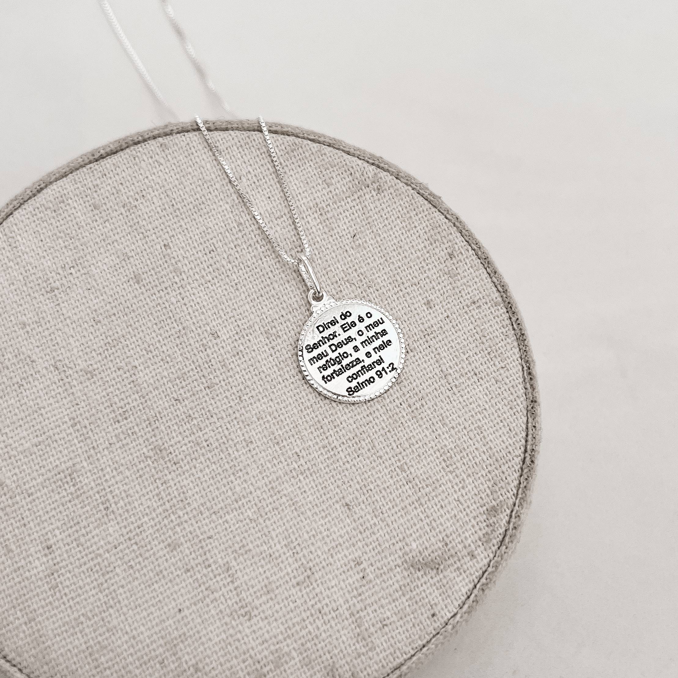 Imagem Colar pingente medalha Salmo 91:2 resina 15mm 45cm