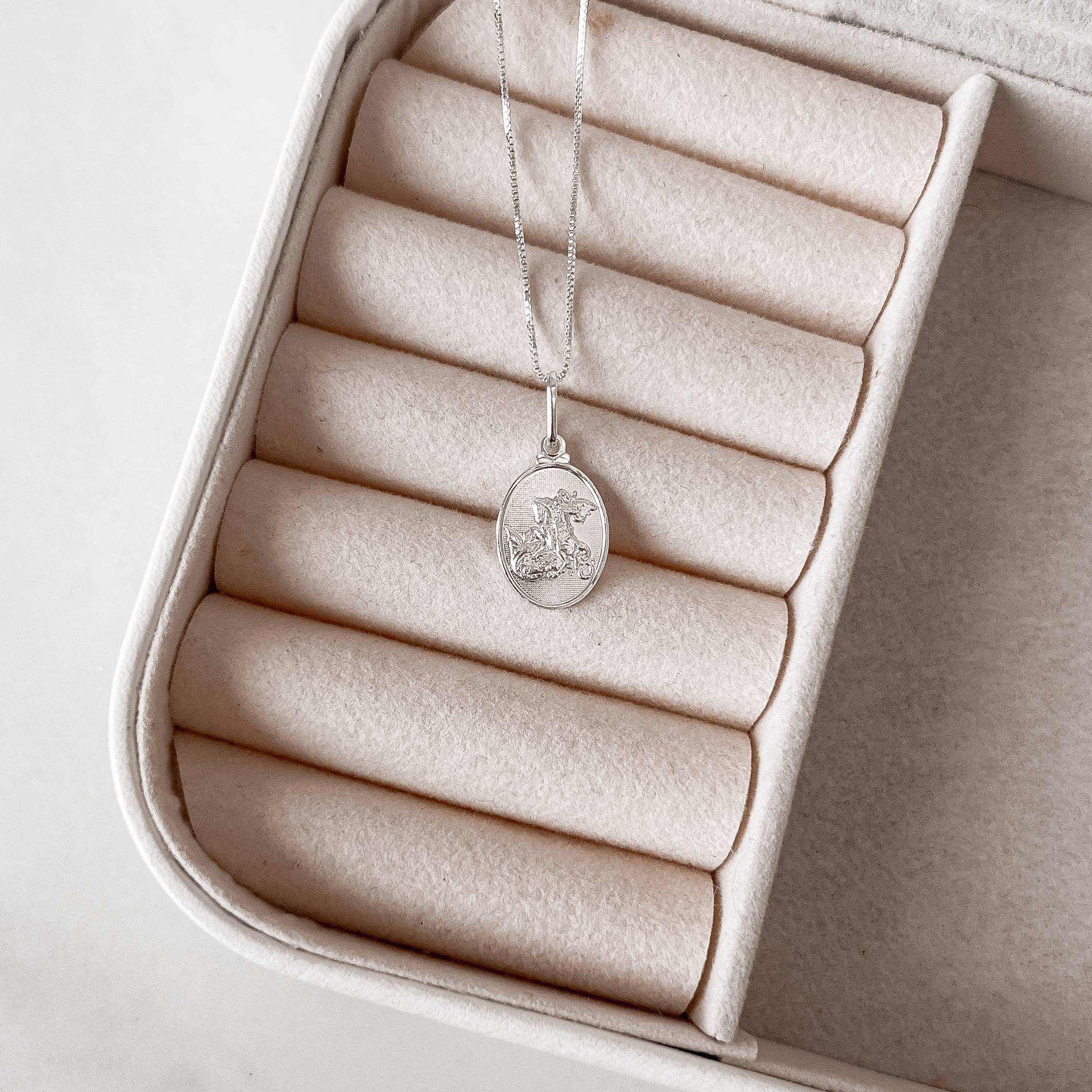 Imagem Colar pingente medalha São Jorge 16mm 45cm