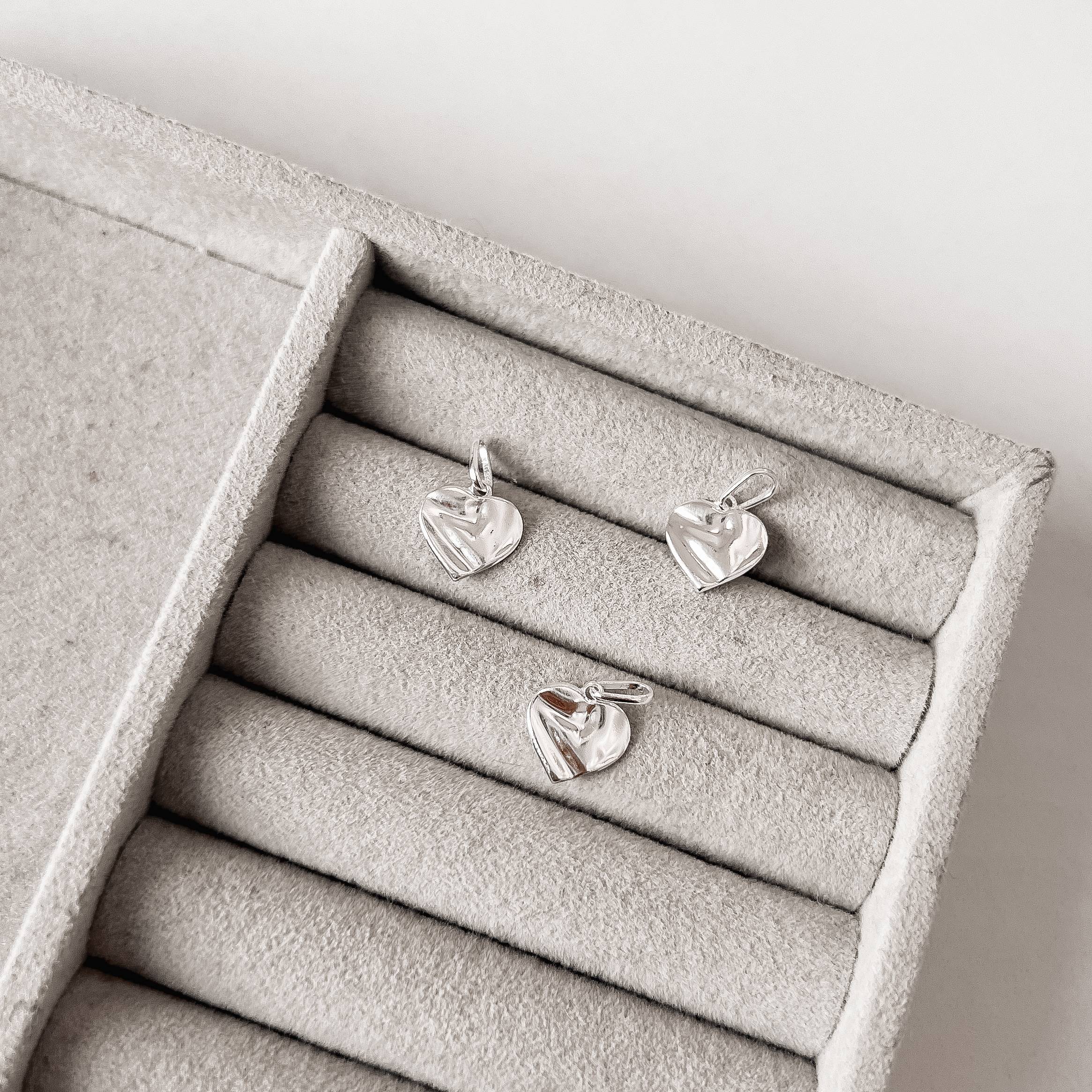 Imagem Secundária Pingente coração ondulado 11mm