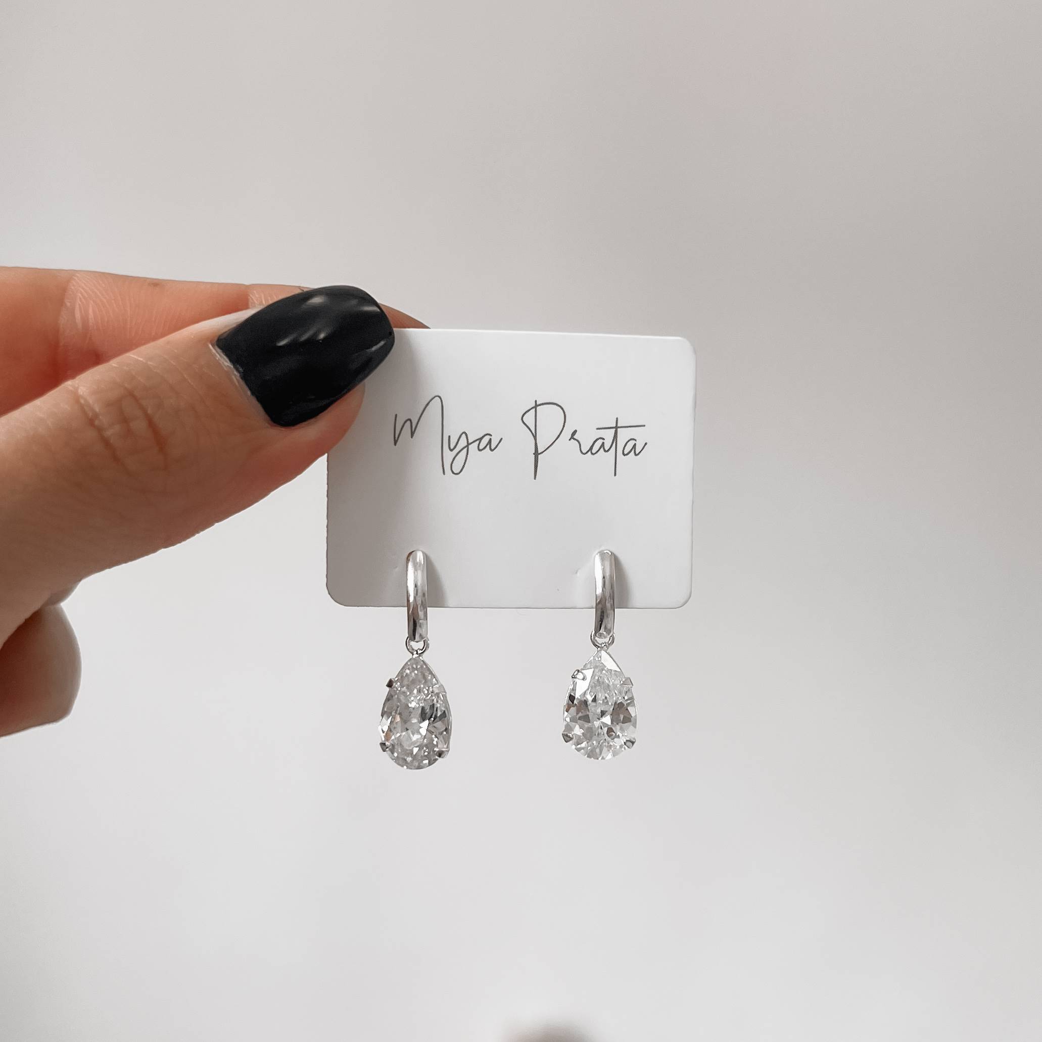 Imagem Brinco base com zircônia gota cristal 12mm