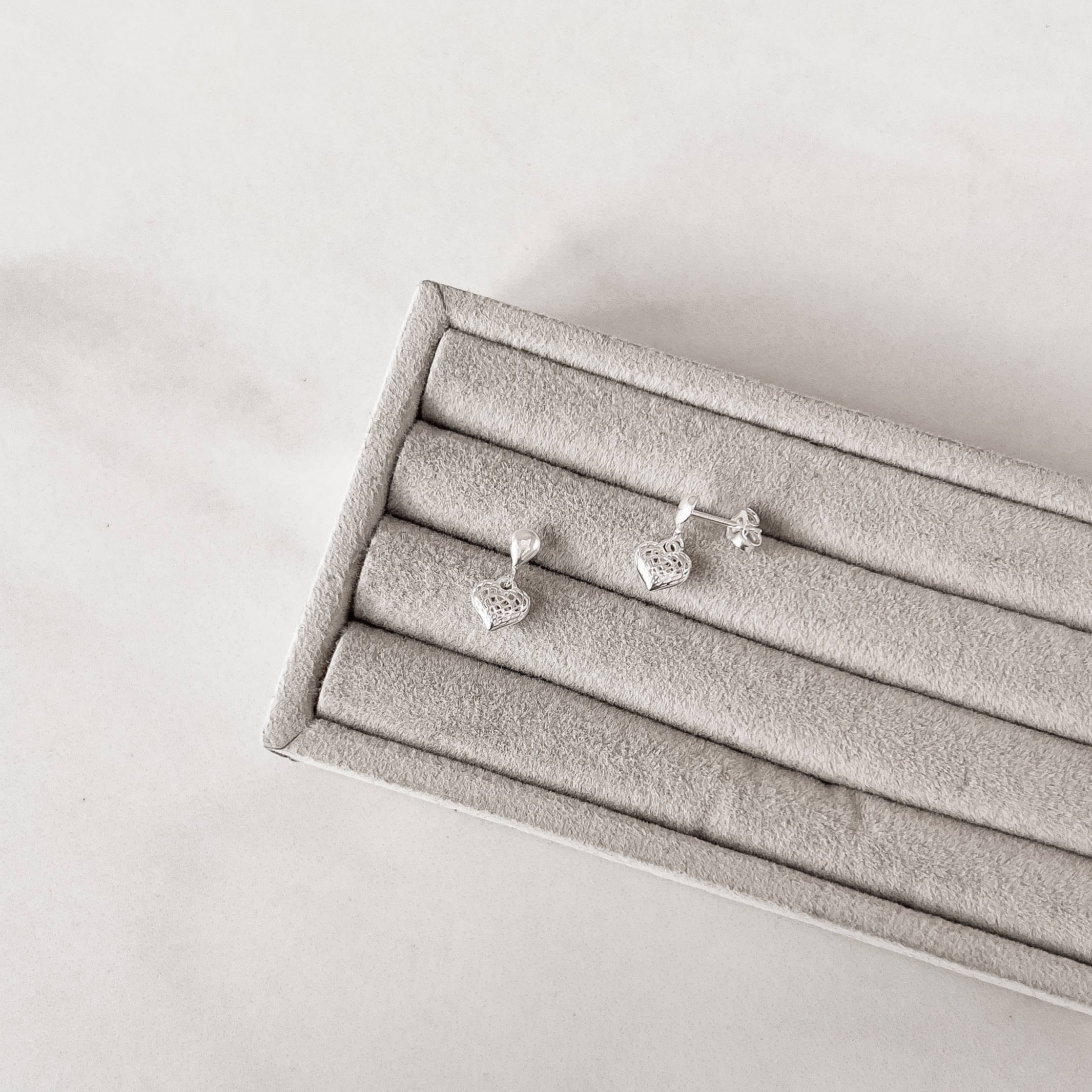 Brinco base gota pingente coração 3D