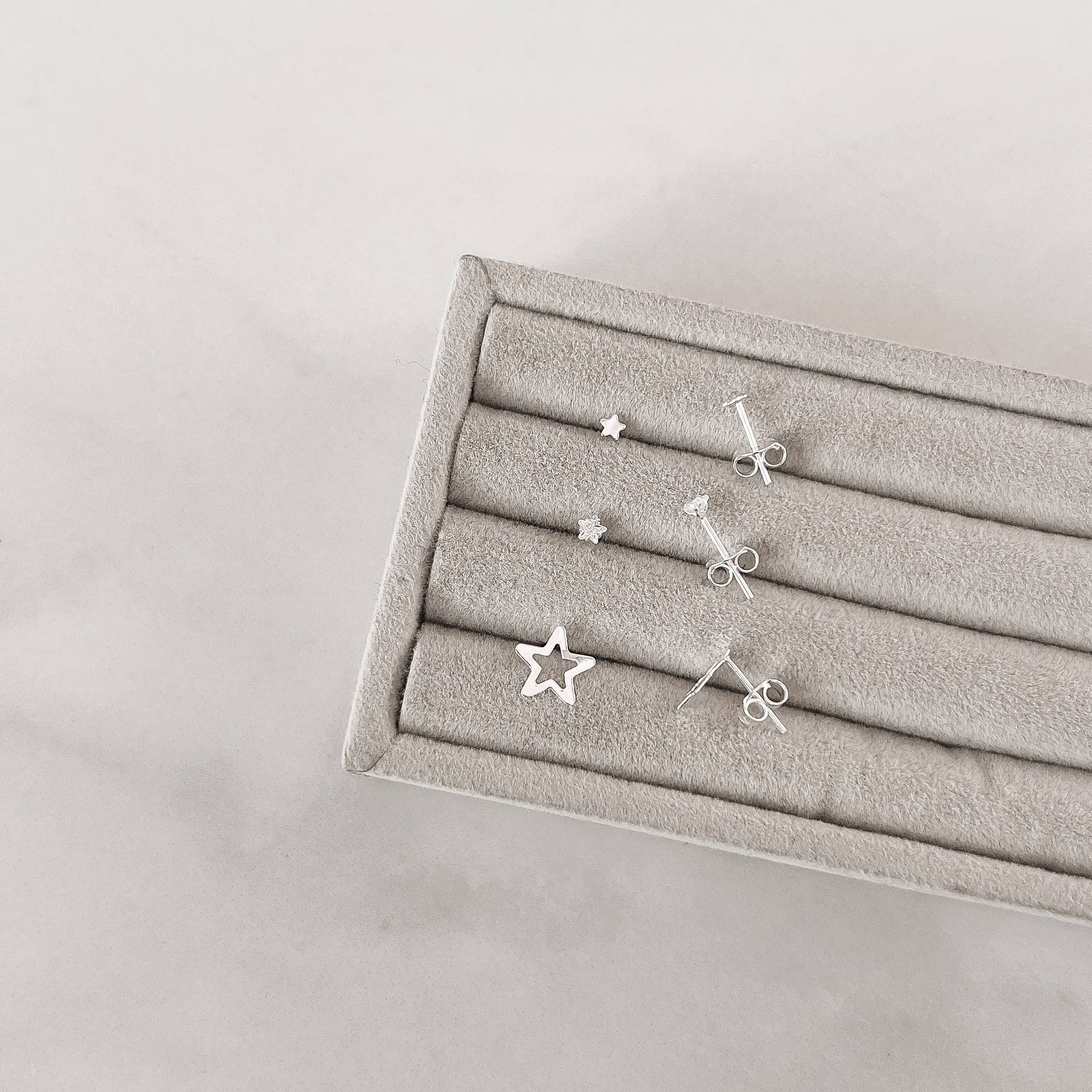 Trio estrelas lisa, zircônia e vazada