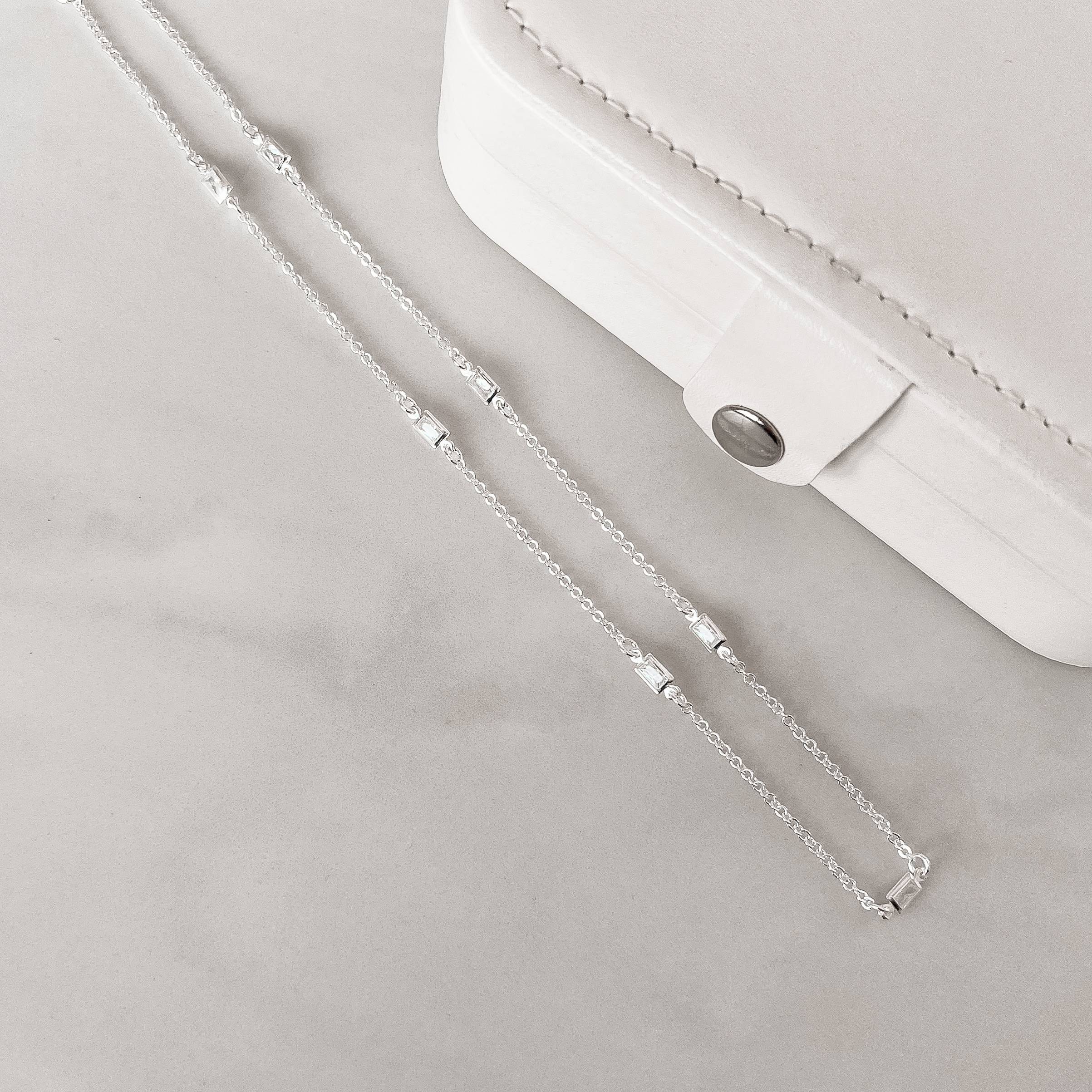 Imagem Colar entremeio zircônias retangulares 6mm 45cm