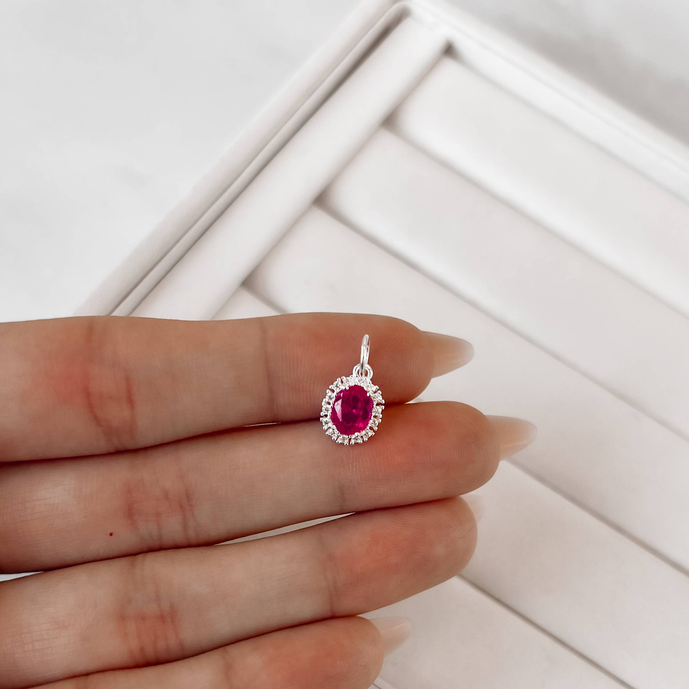 Imagem Secundária Pingente zircônia oval cereja com cravejado 10mm