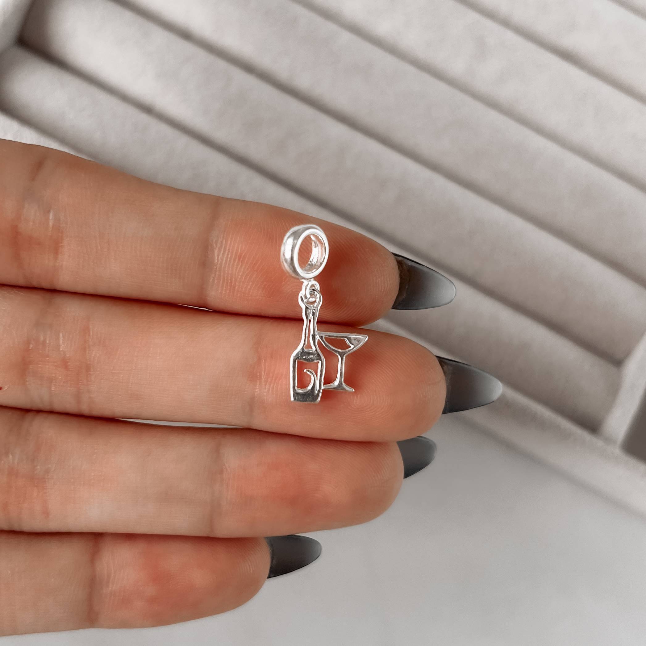 Imagem Secundária Berloque pingente vinho e taça 15mm