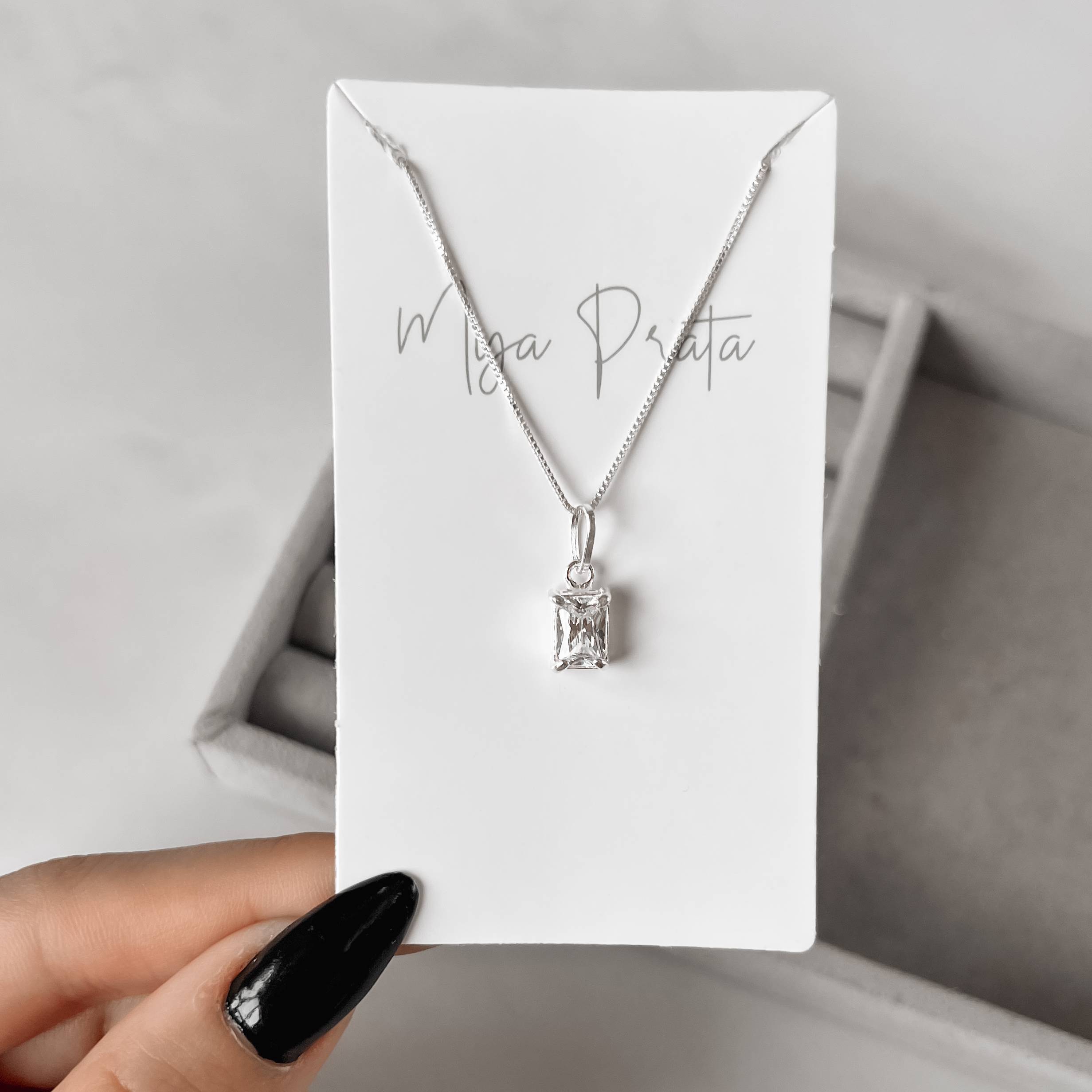 Imagem Colar pingente zircônia retangular cristal 7x5mm 45cm