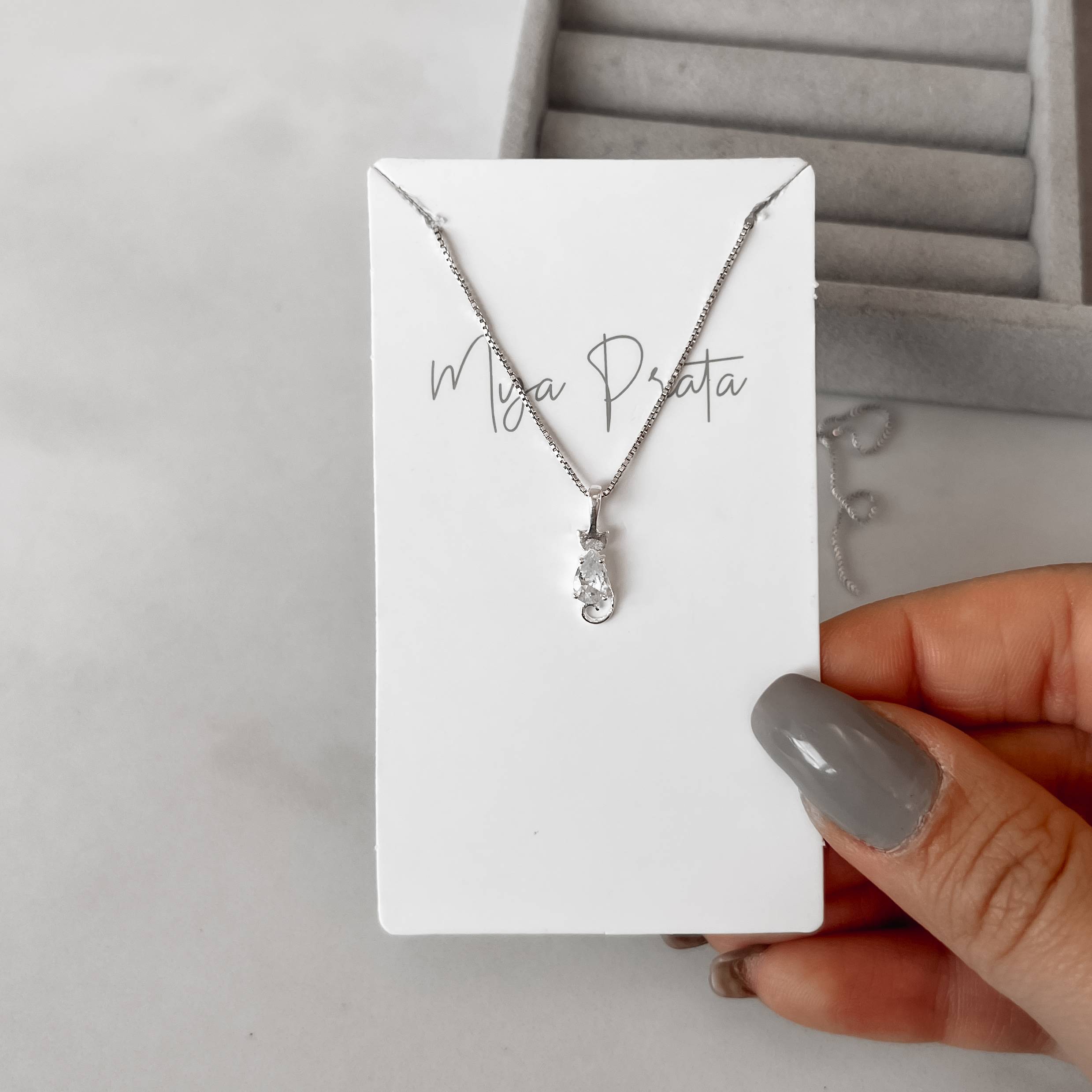 Imagem Colar pingente gato com zircônia gota cristal 10mm 45cm