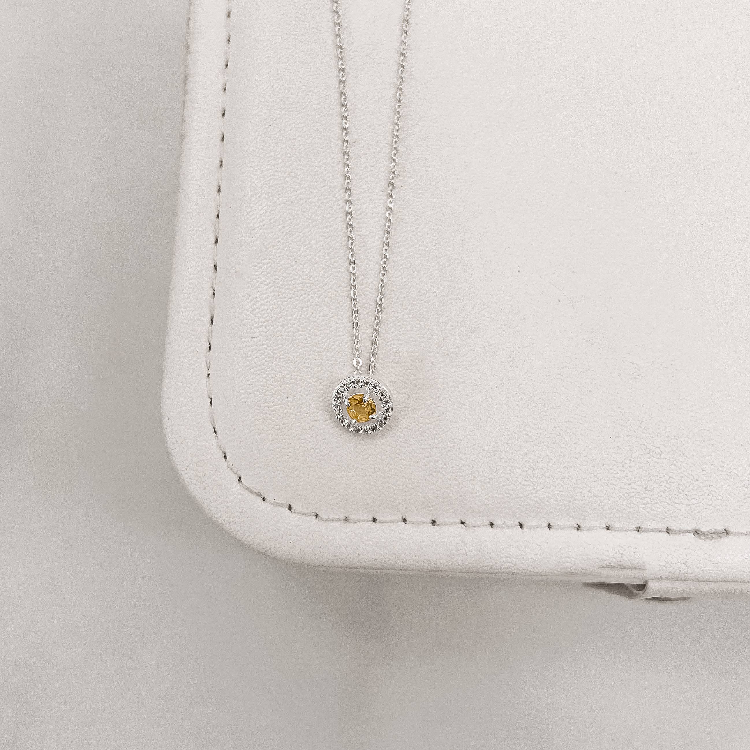 Imagem Colar zircônia redonda amarela com cravejado 9mm corrente cadeadinho 45cm