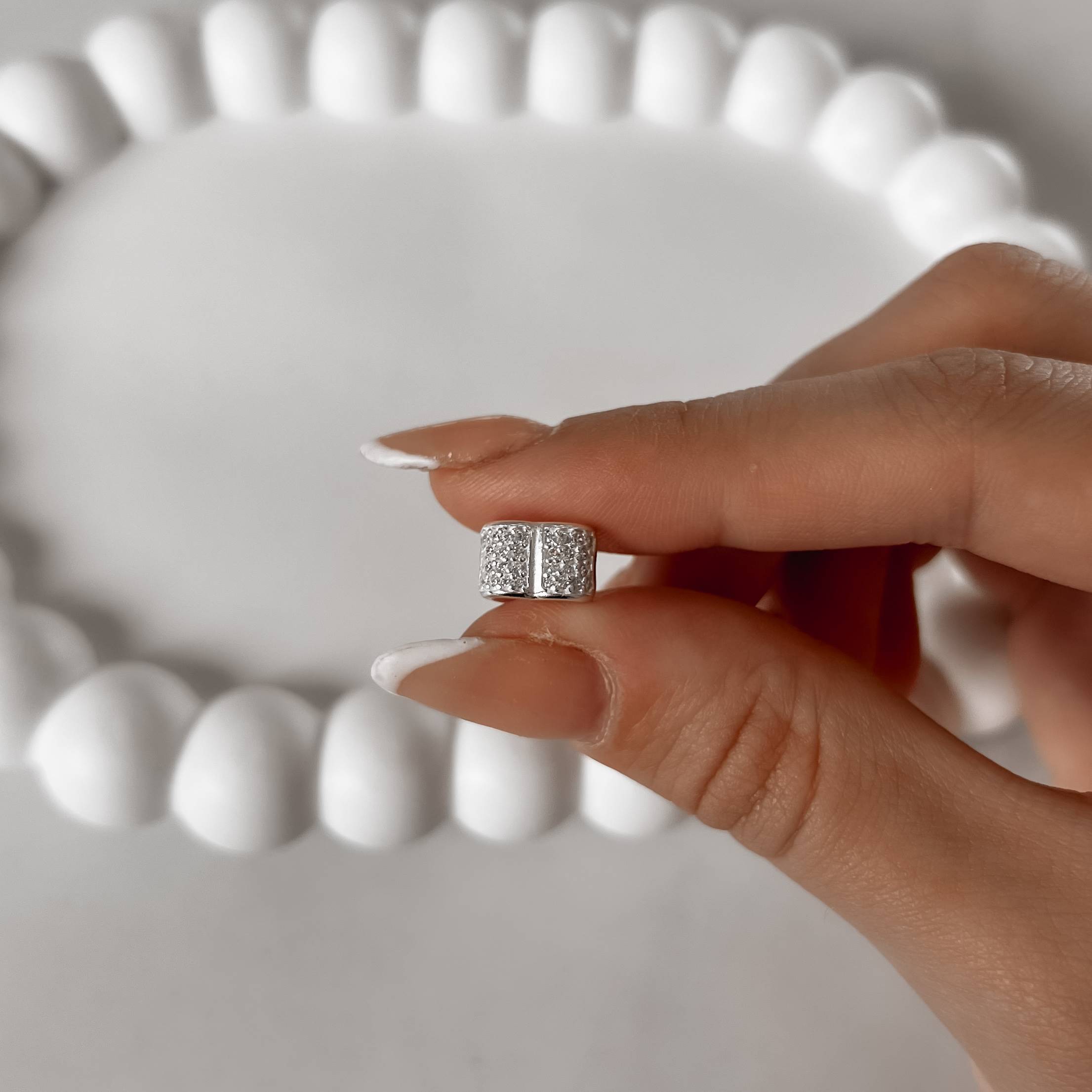 Imagem Secundária Berloque separador coração vazado cravejado 10mm