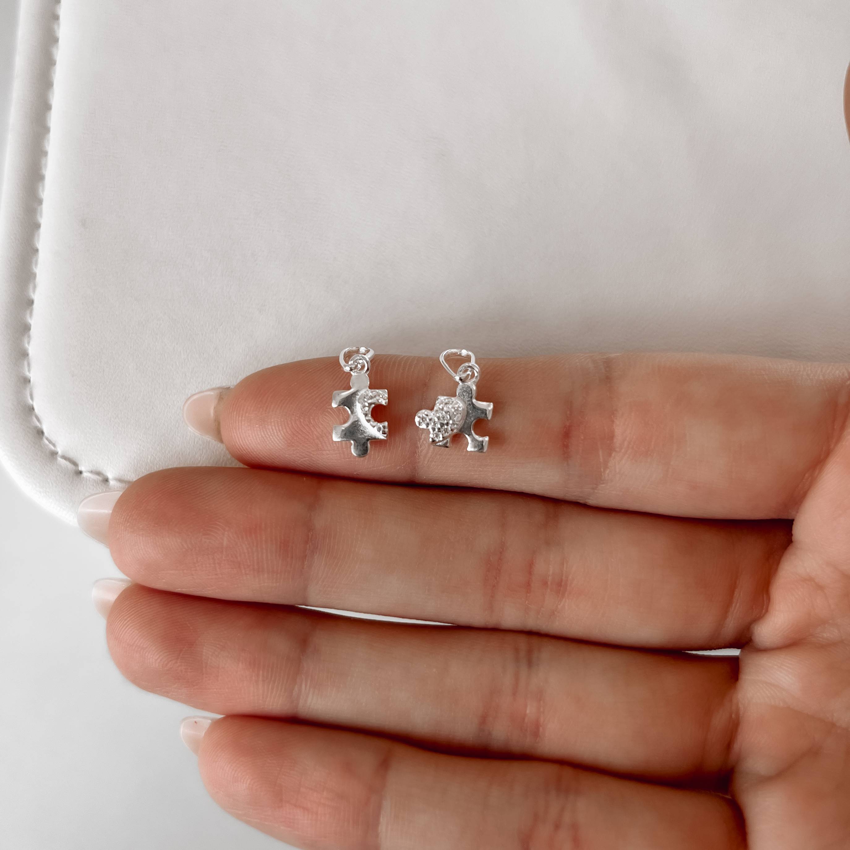 Imagem Secundária Pingente amizade quebra-cabeça com coração cravejado PAR