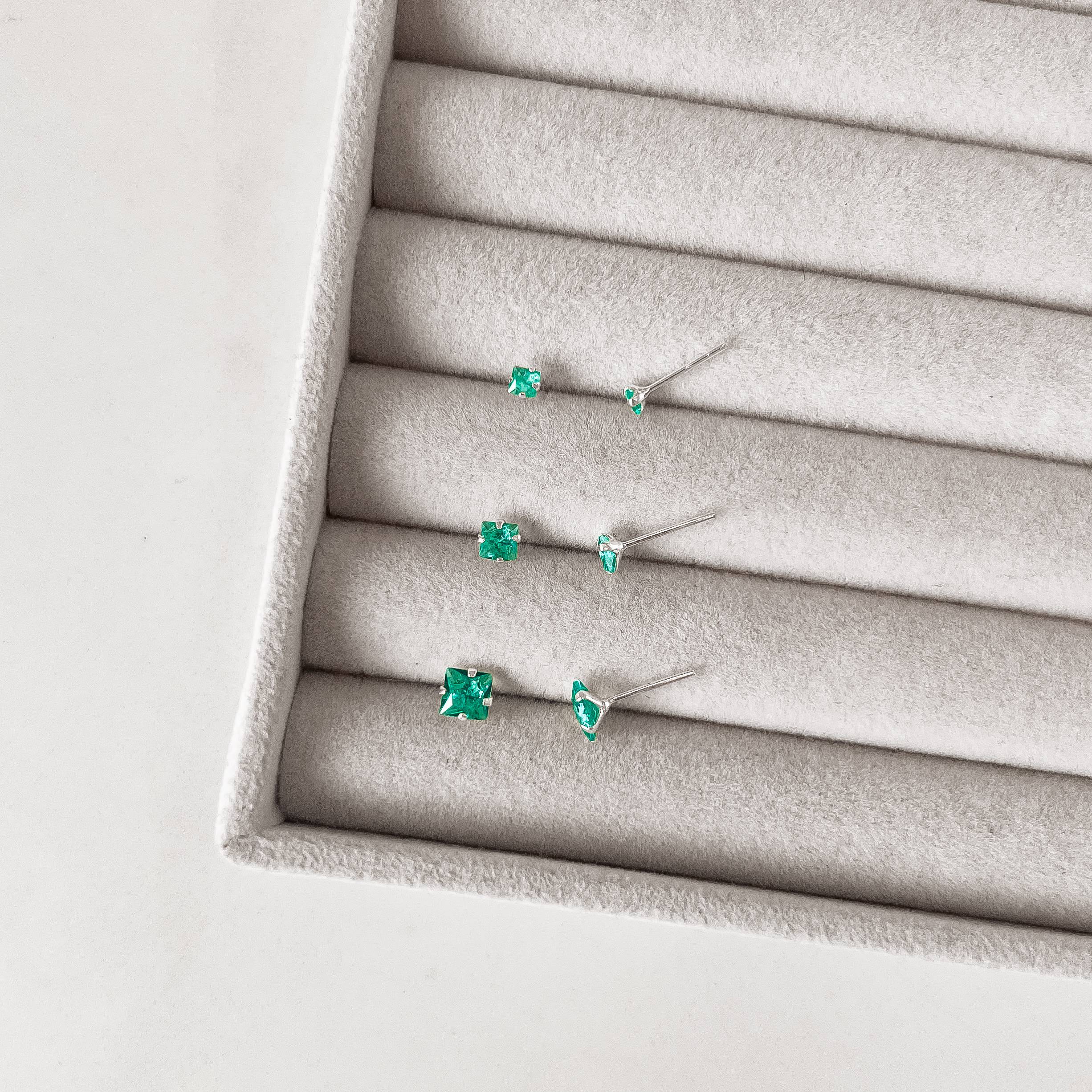 Imagem Trio zircônias quadradas 3, 4 e 5mm acqua