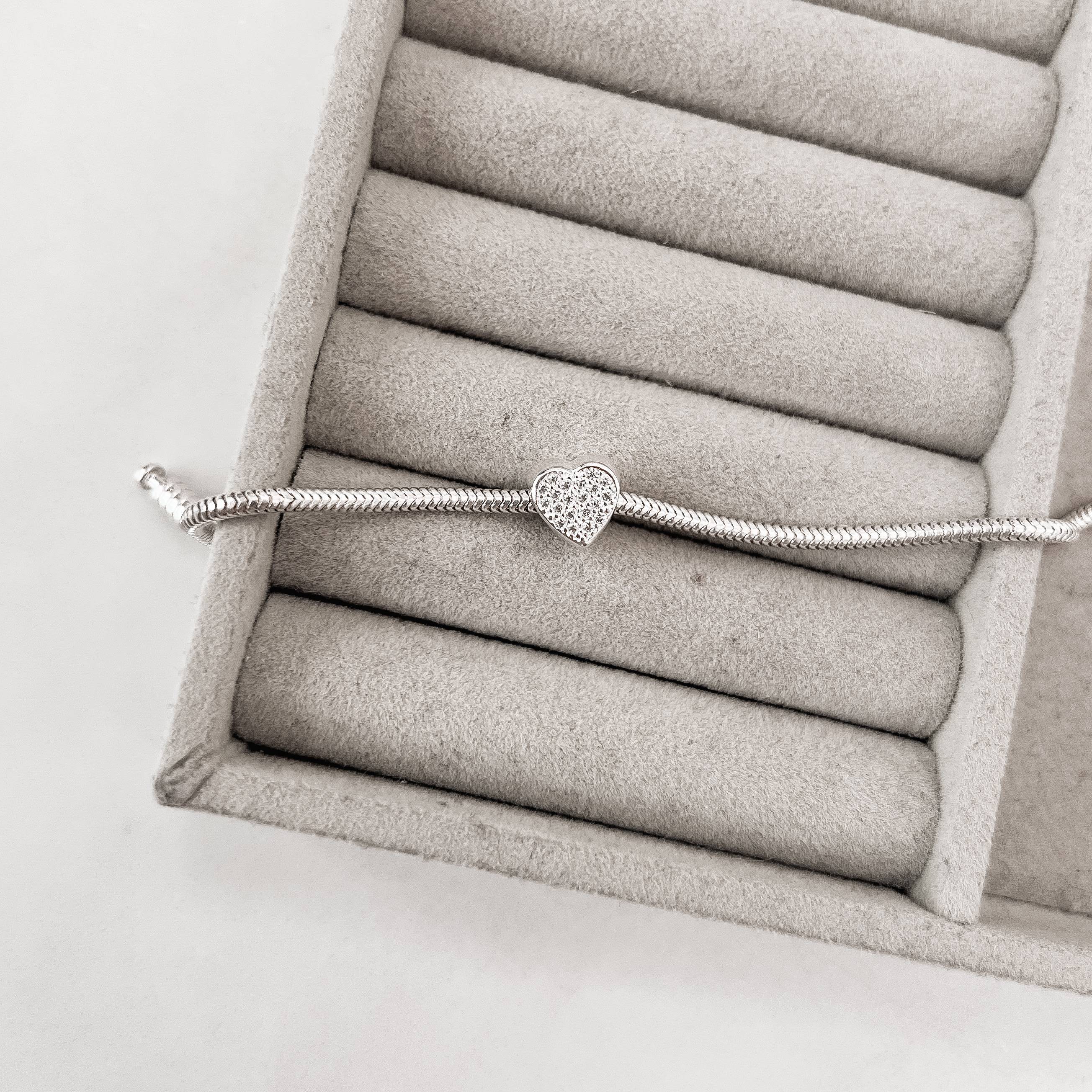 Imagem Secundária Berloque separador coração cravejado 9mm