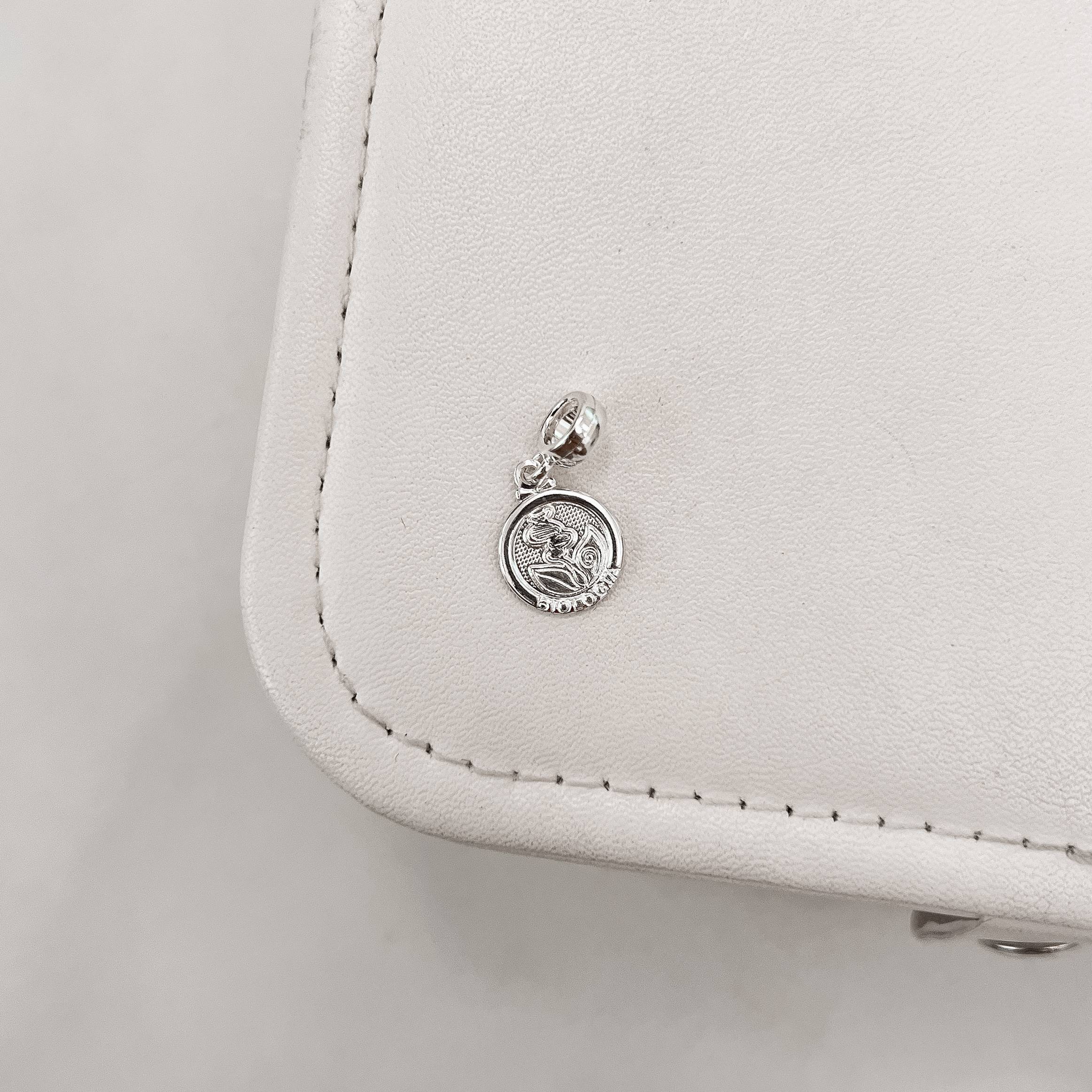 Imagem Secundária Berloque pingente medalha Biologia 14mm