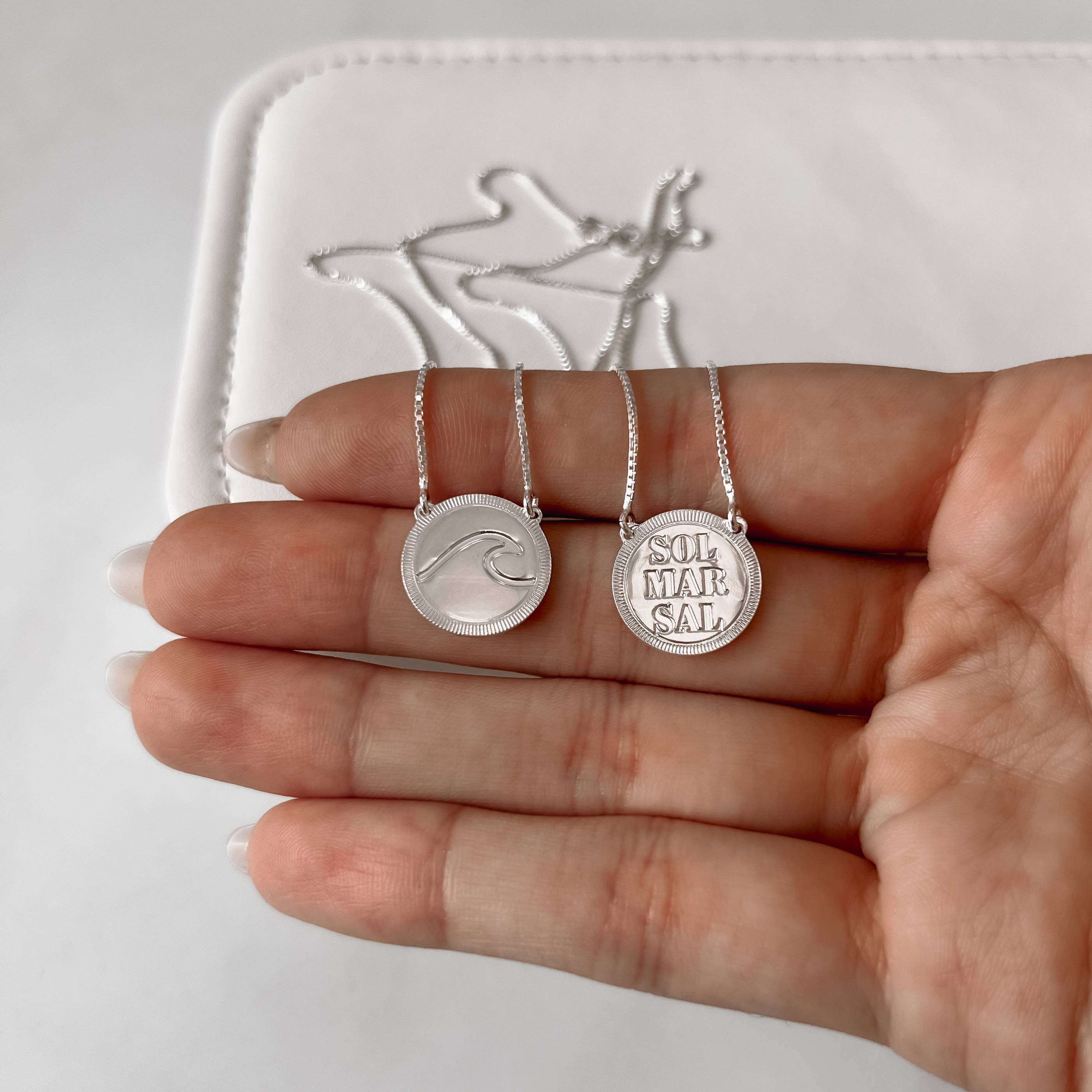 Imagem Secundária Escapulário medalha dupla face sol, mar, sal e onda v15 60cm