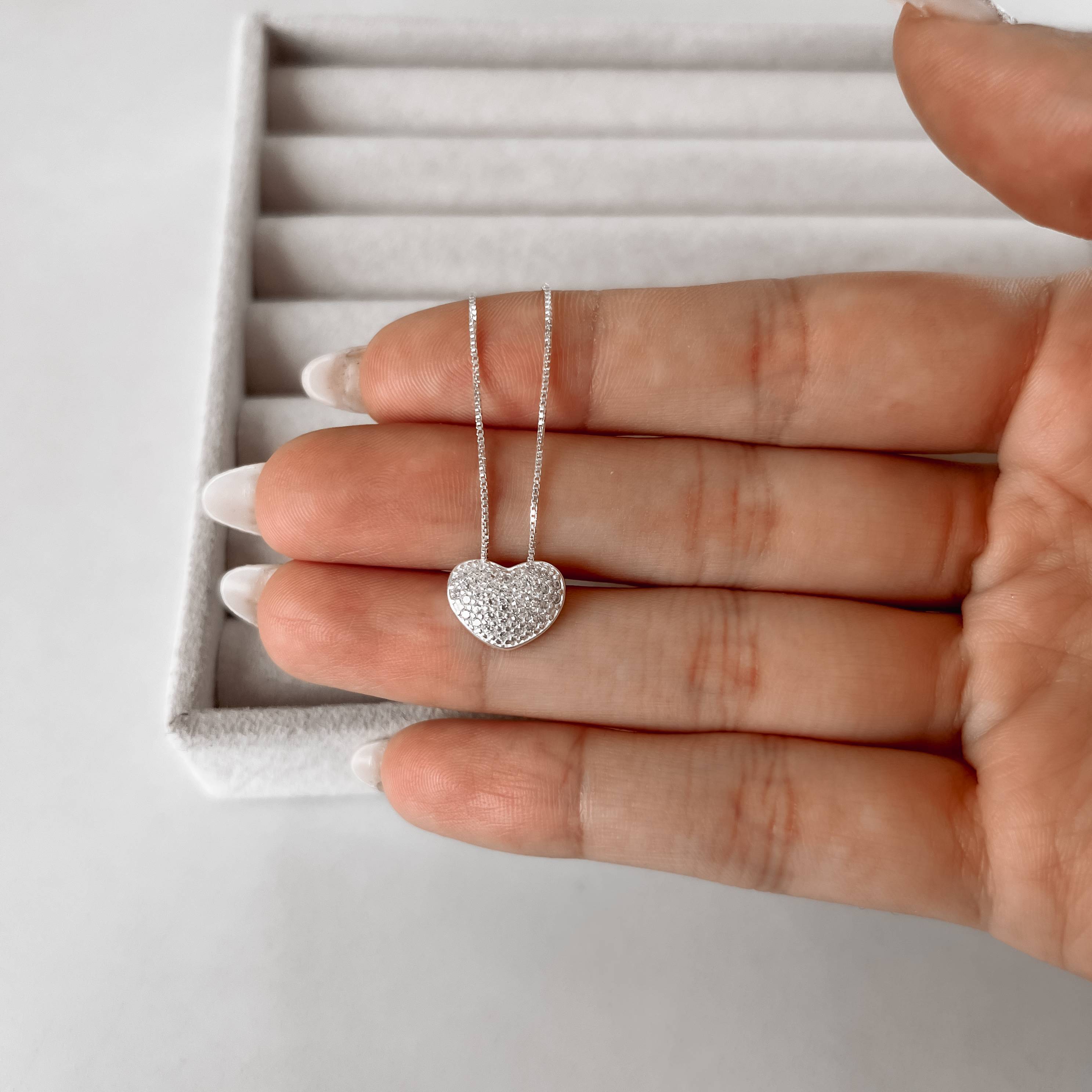 Imagem Secundária Colar coração cravejado passante 12mm 45cm