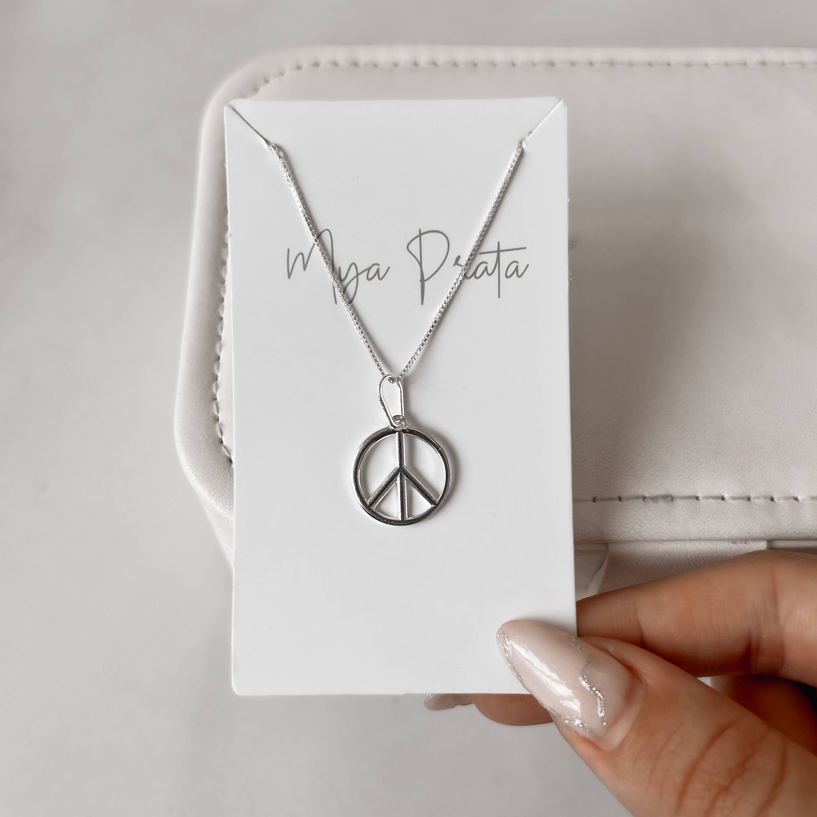 Imagem Secundária Colar pingente medalha vazada símbolo paz 16mm 45cm