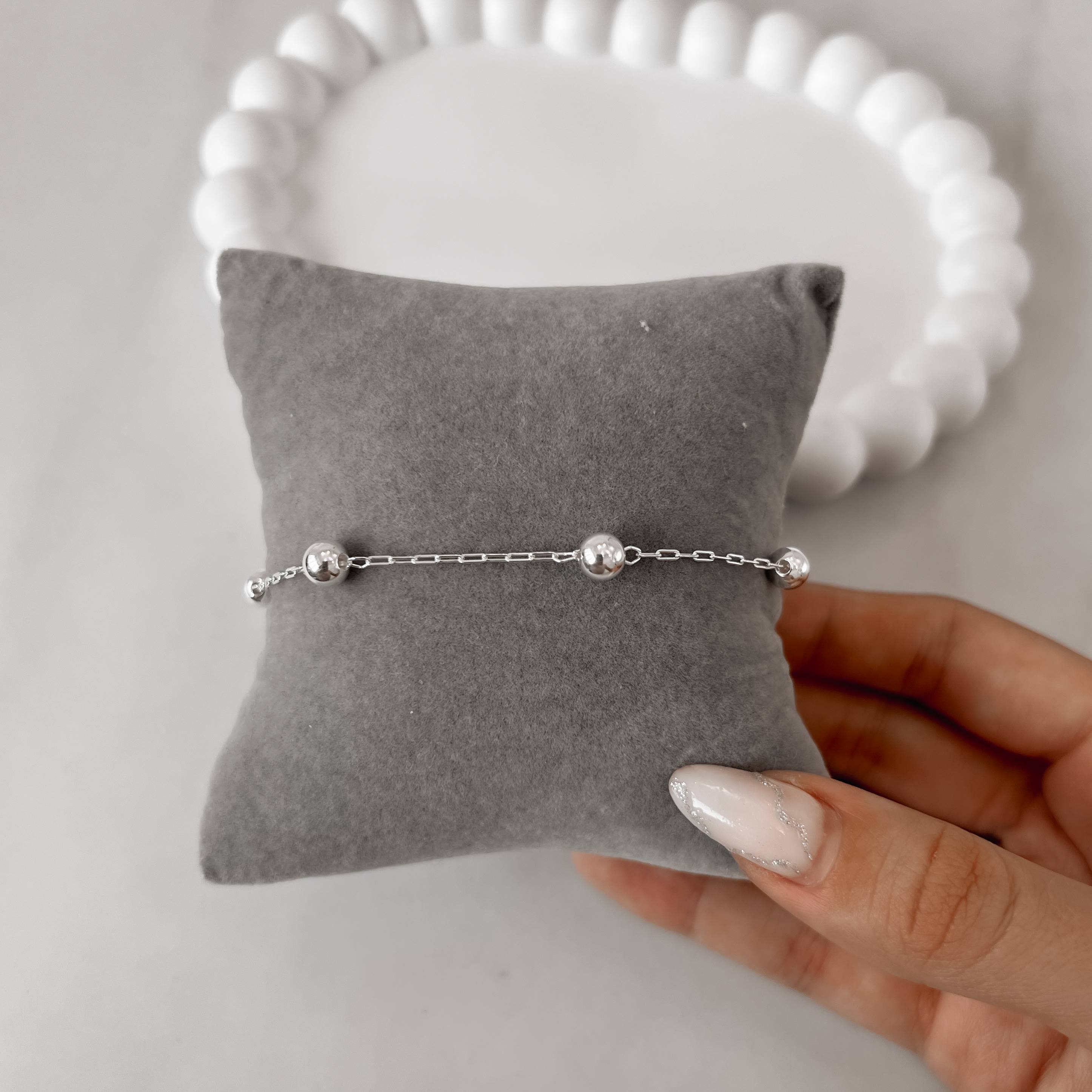 Imagem Secundária Pulseira corrente cadeado com 5 bolas 6mm