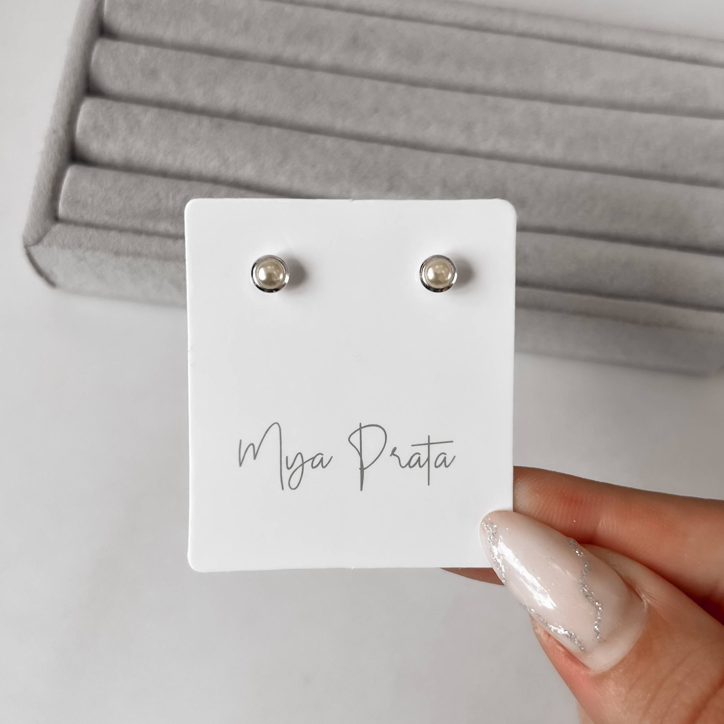 Imagem Secundária Brinco meia pérola 4mm