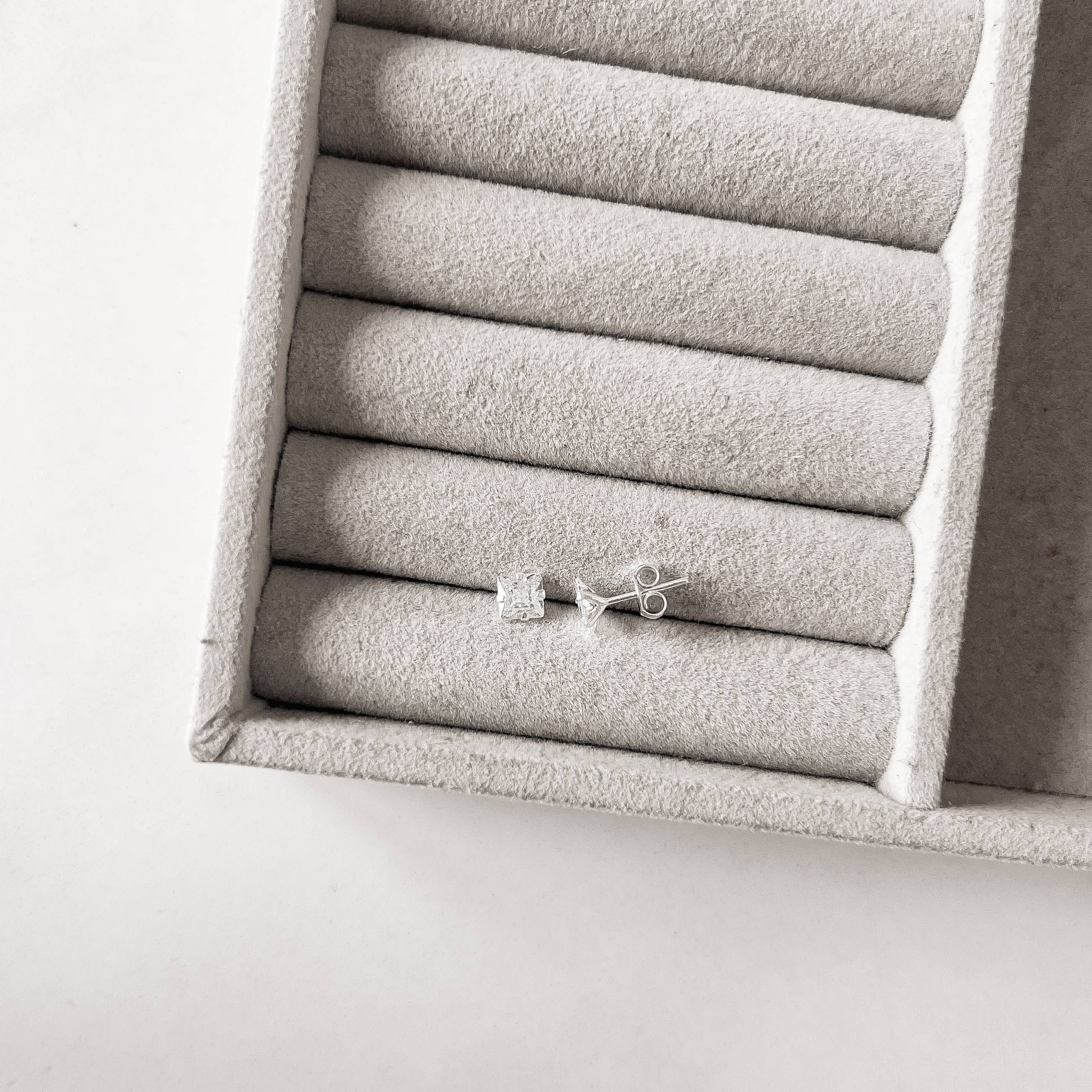 Imagem Secundária Brinco zircônia quadrada cristal 5mm