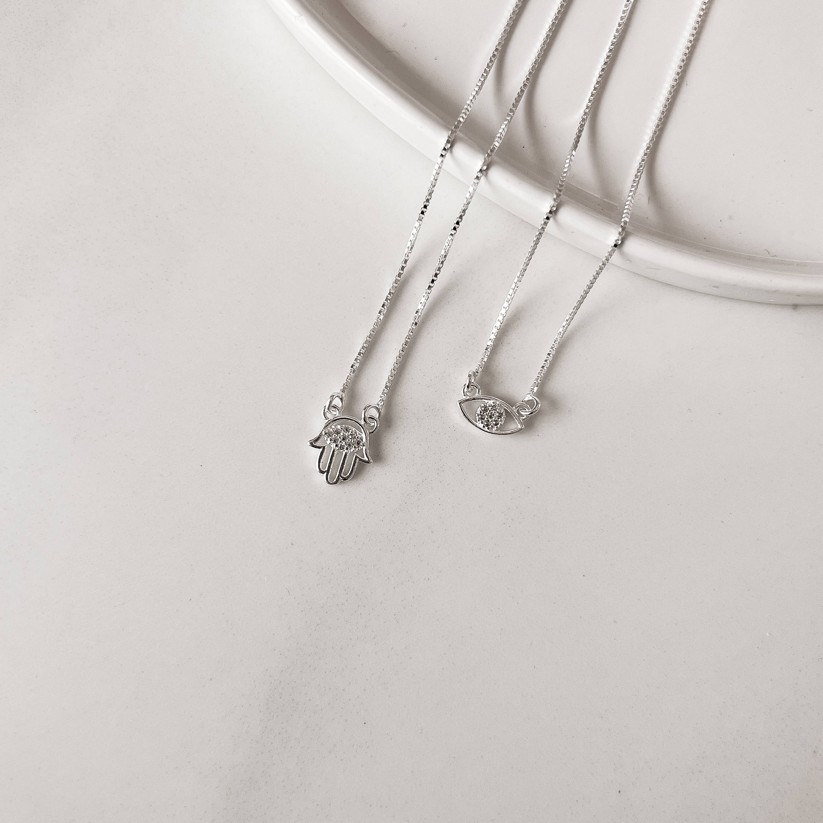 Imagem Escapulário mão e olho cravejados v15 60cm