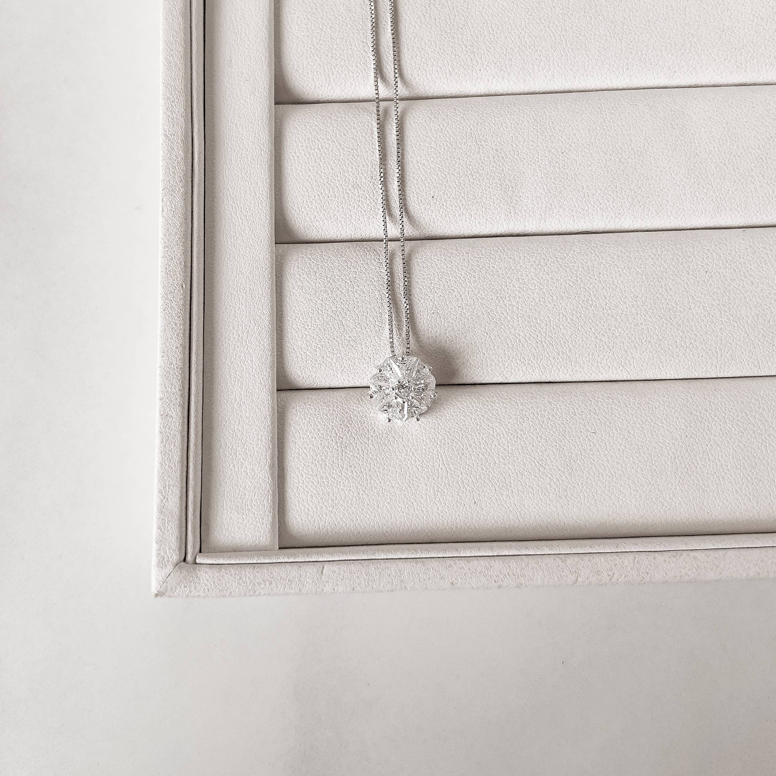 Imagem Secundária Colar flor cravejada trabalhada 15mm 45cm