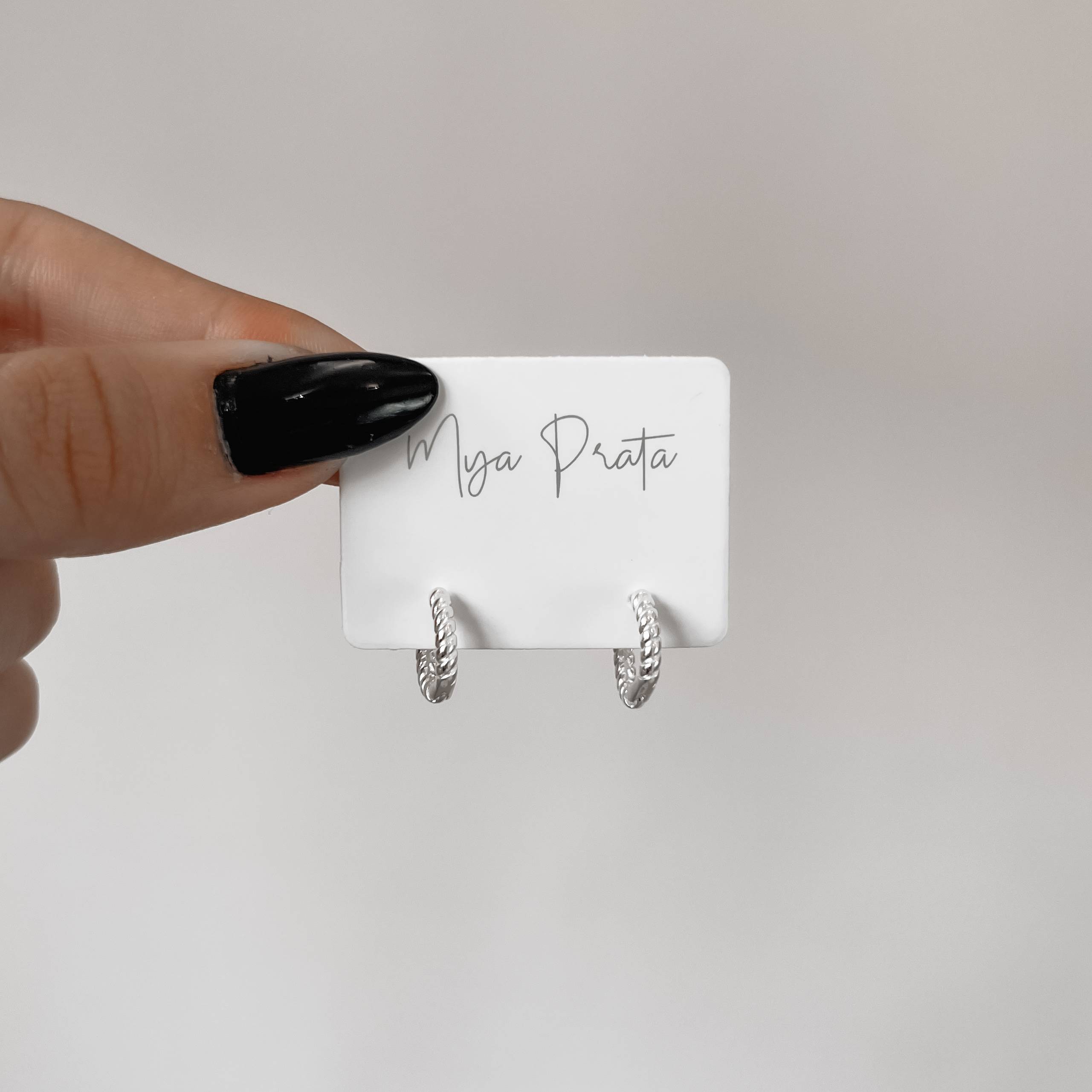 Argola click torcida 11mm