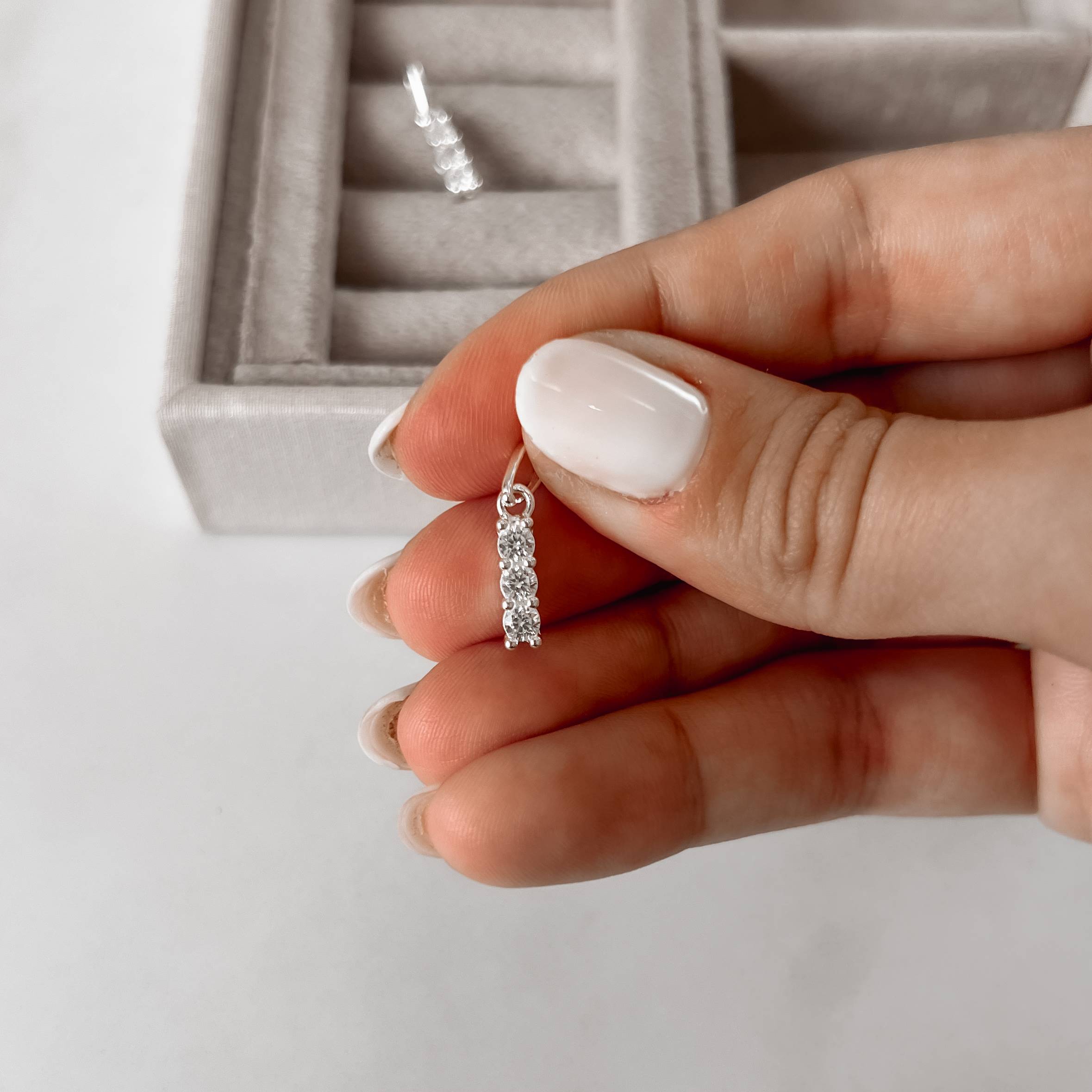 Imagem Secundária Pingente 3 zircônias 11mm