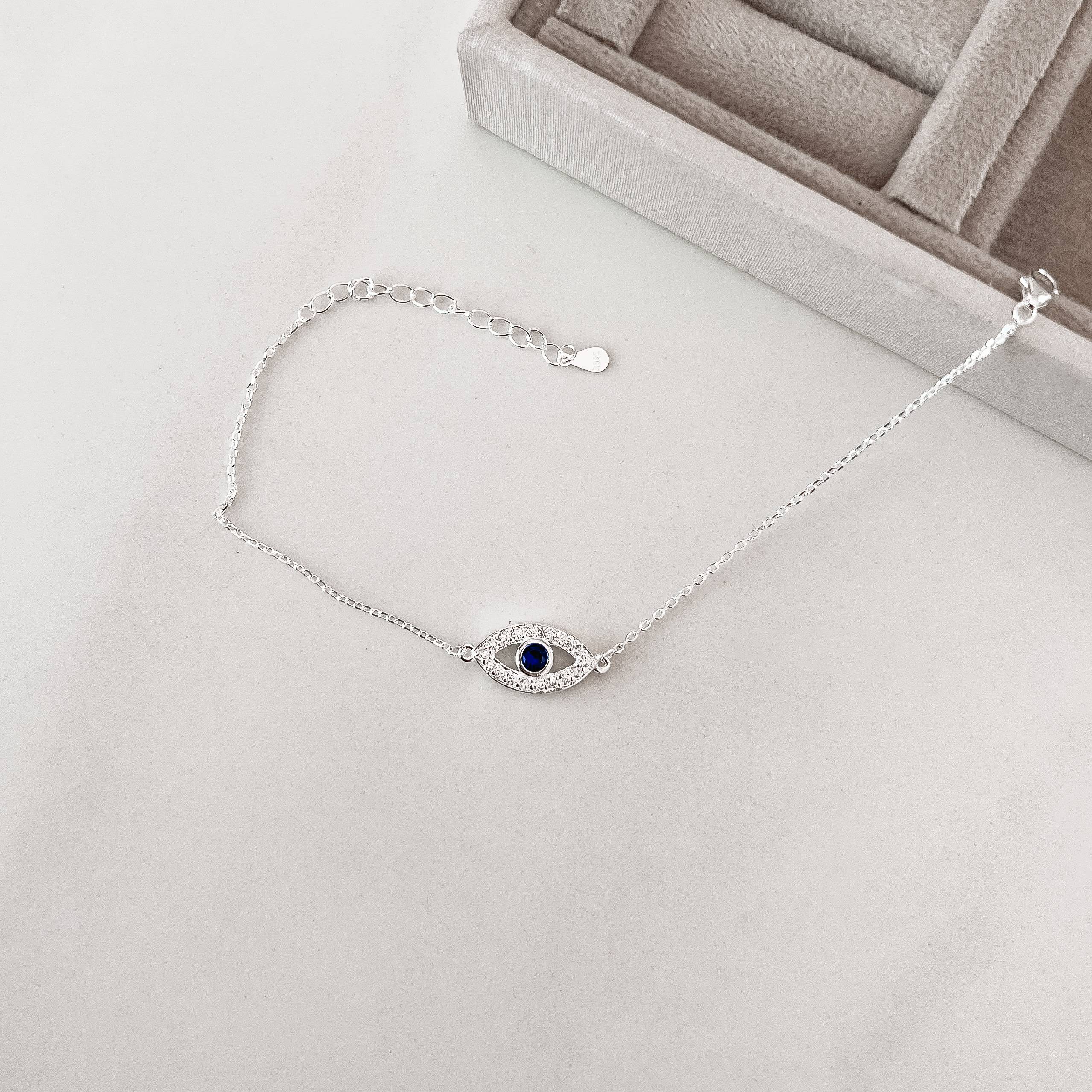 Pulseira entremeio olho grego cravejado detalhe zircônia azul 16mm