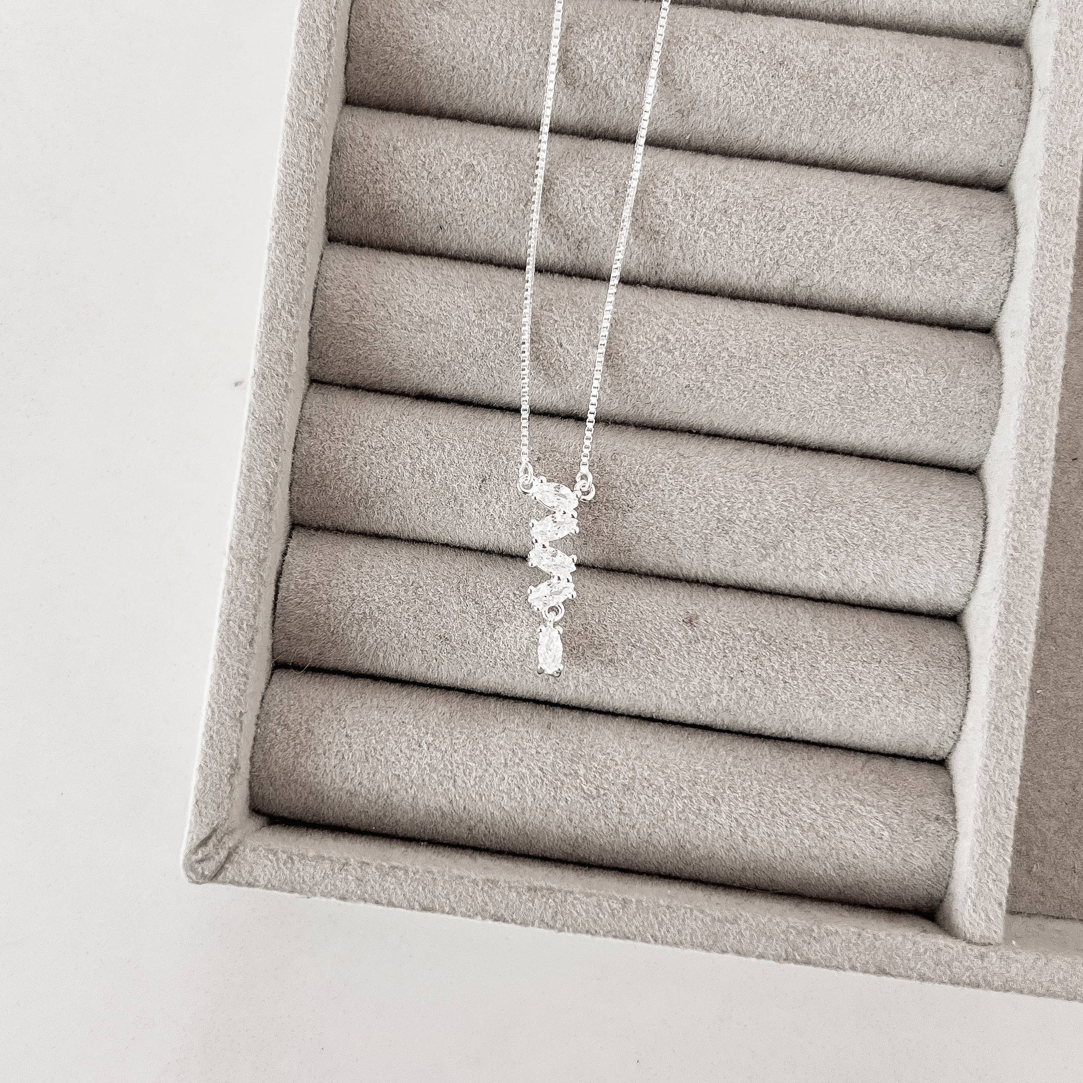 Imagem Secundária Colar entremeio zircônias navete cristal 21mm v15 40+5cm