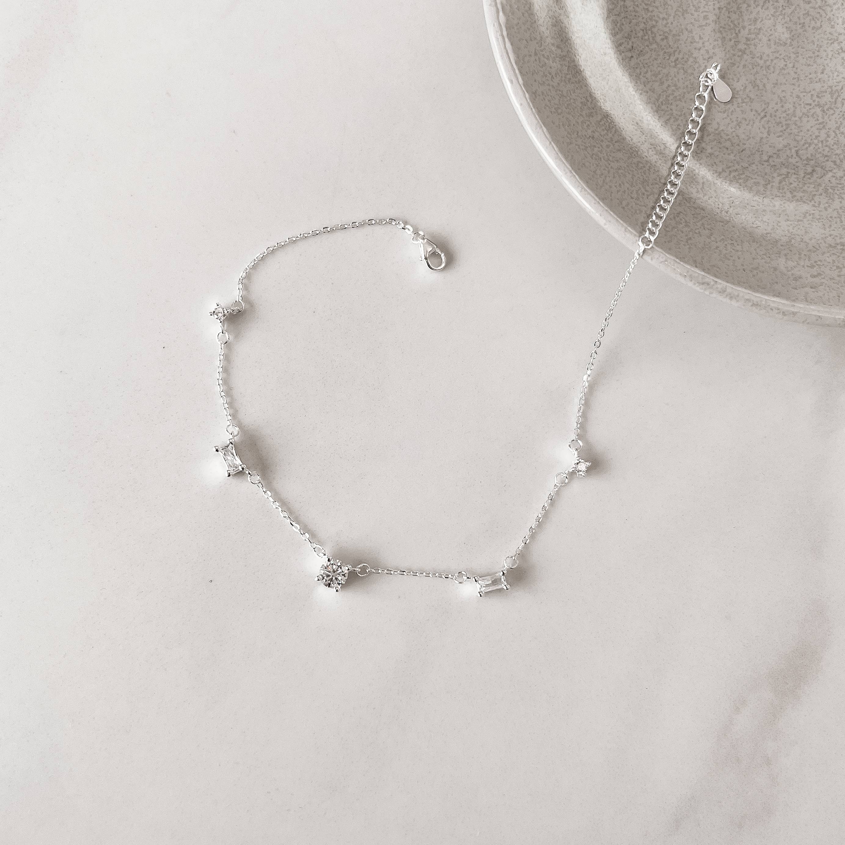 Imagem Tornozeleira entremeios zircônias quadrada, retangular e redonda