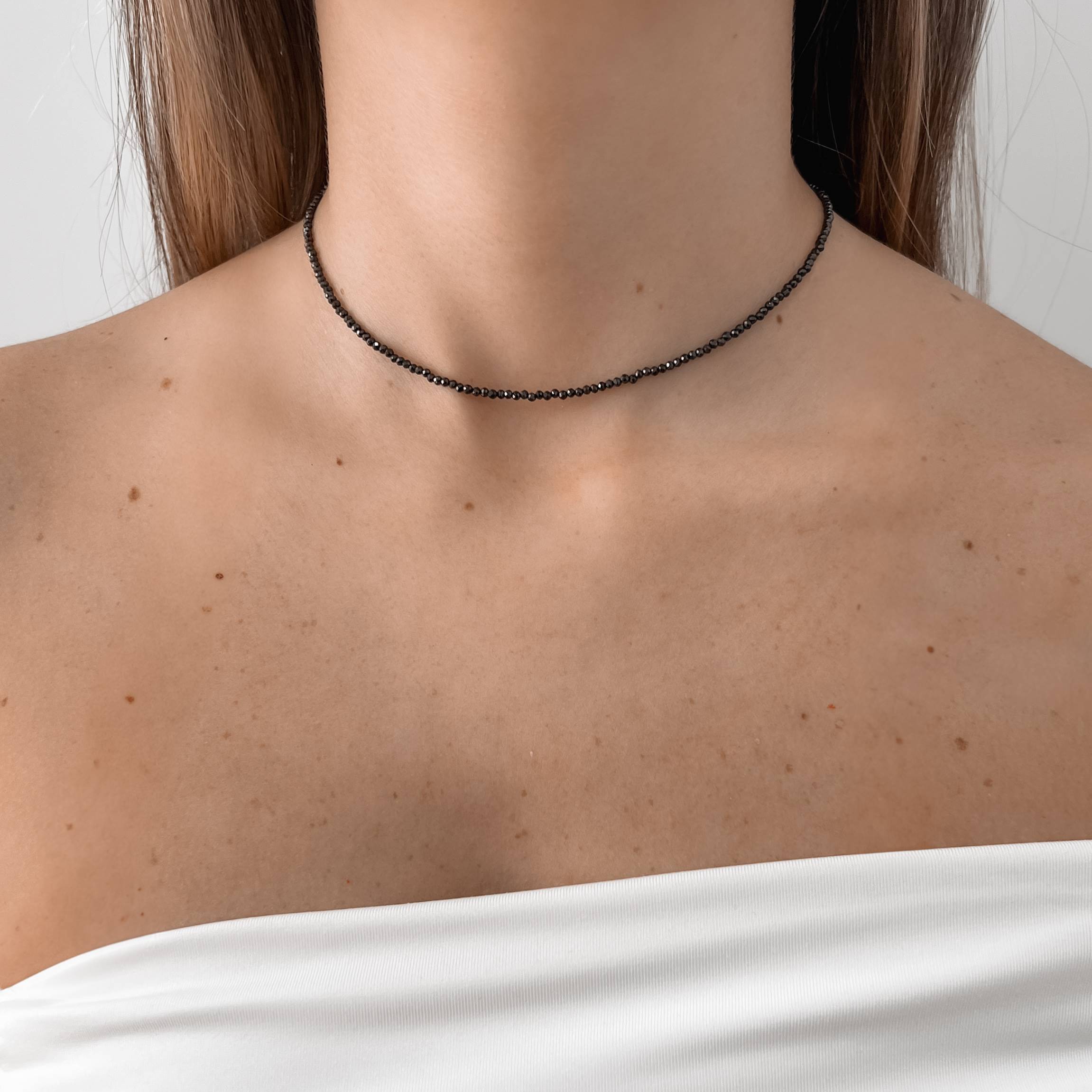 Choker zircônia redonda facetada ônix 2mm