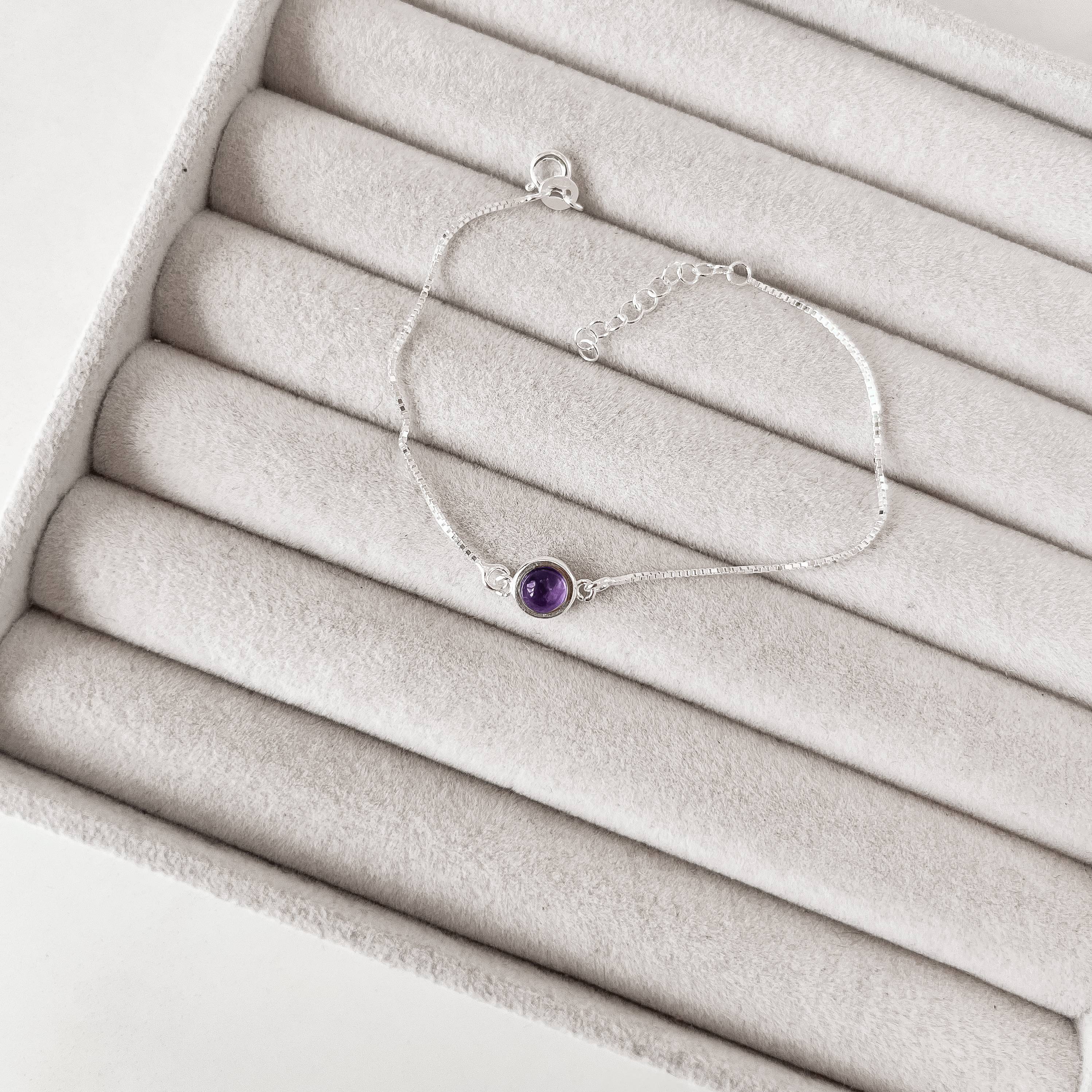 Pulseira entremeio pedra ametista 7mm v15 16cm com alongadora