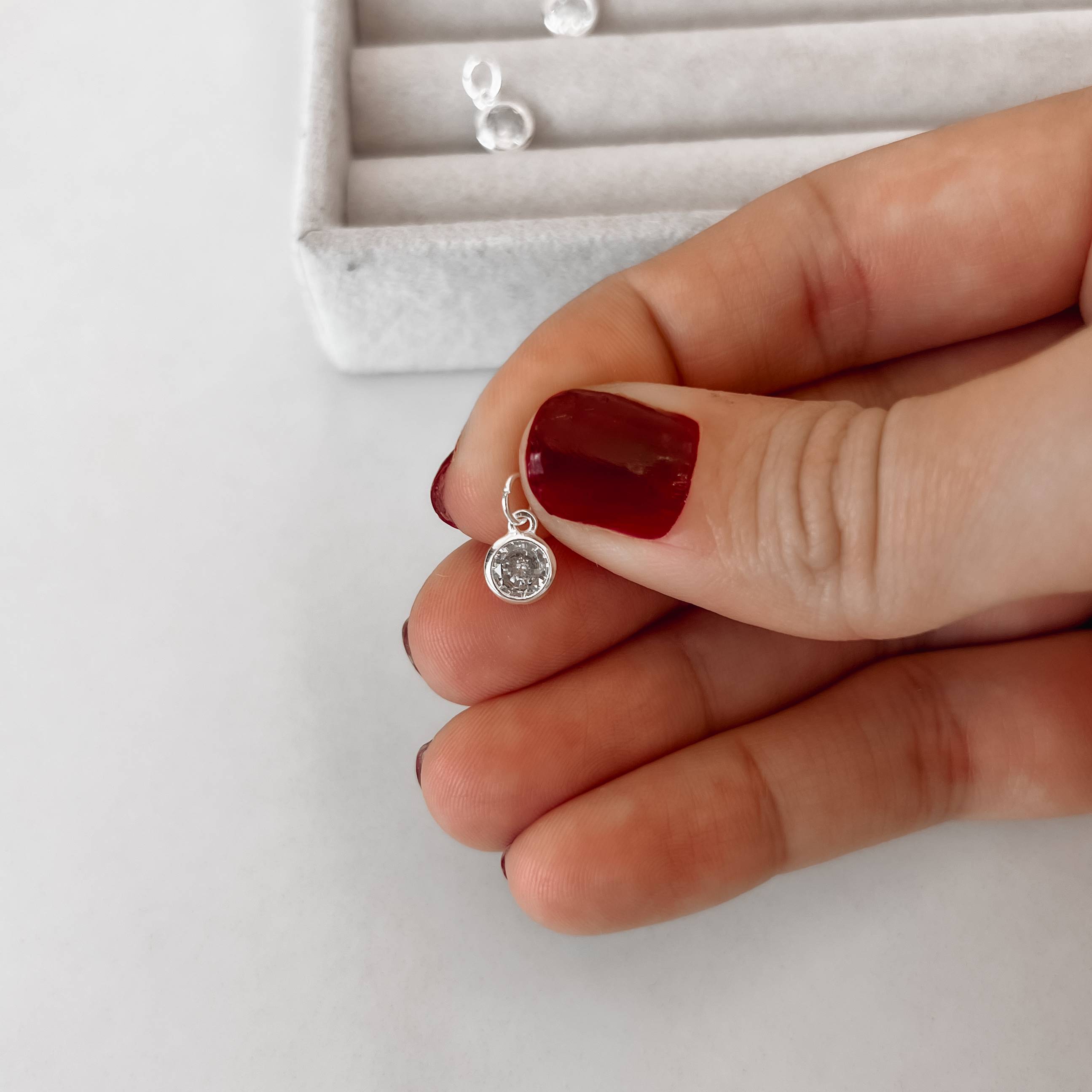 Imagem Secundária Pingente zircônia redonda embutida 6mm