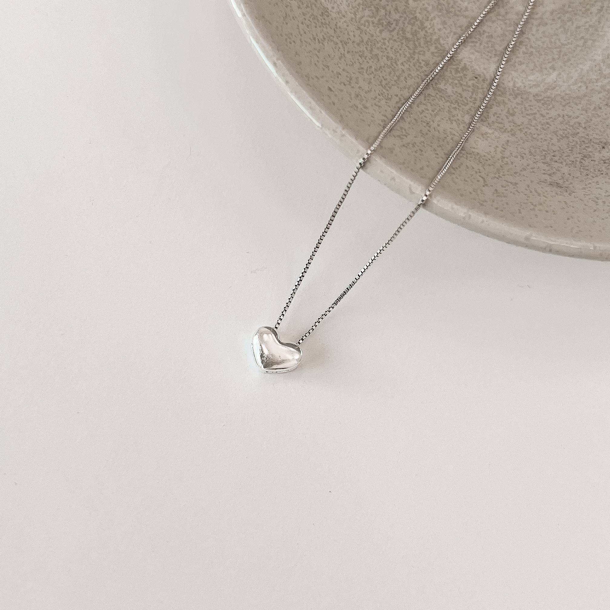 Imagem Secundária Colar coração liso caixa alta 8mm 40cm