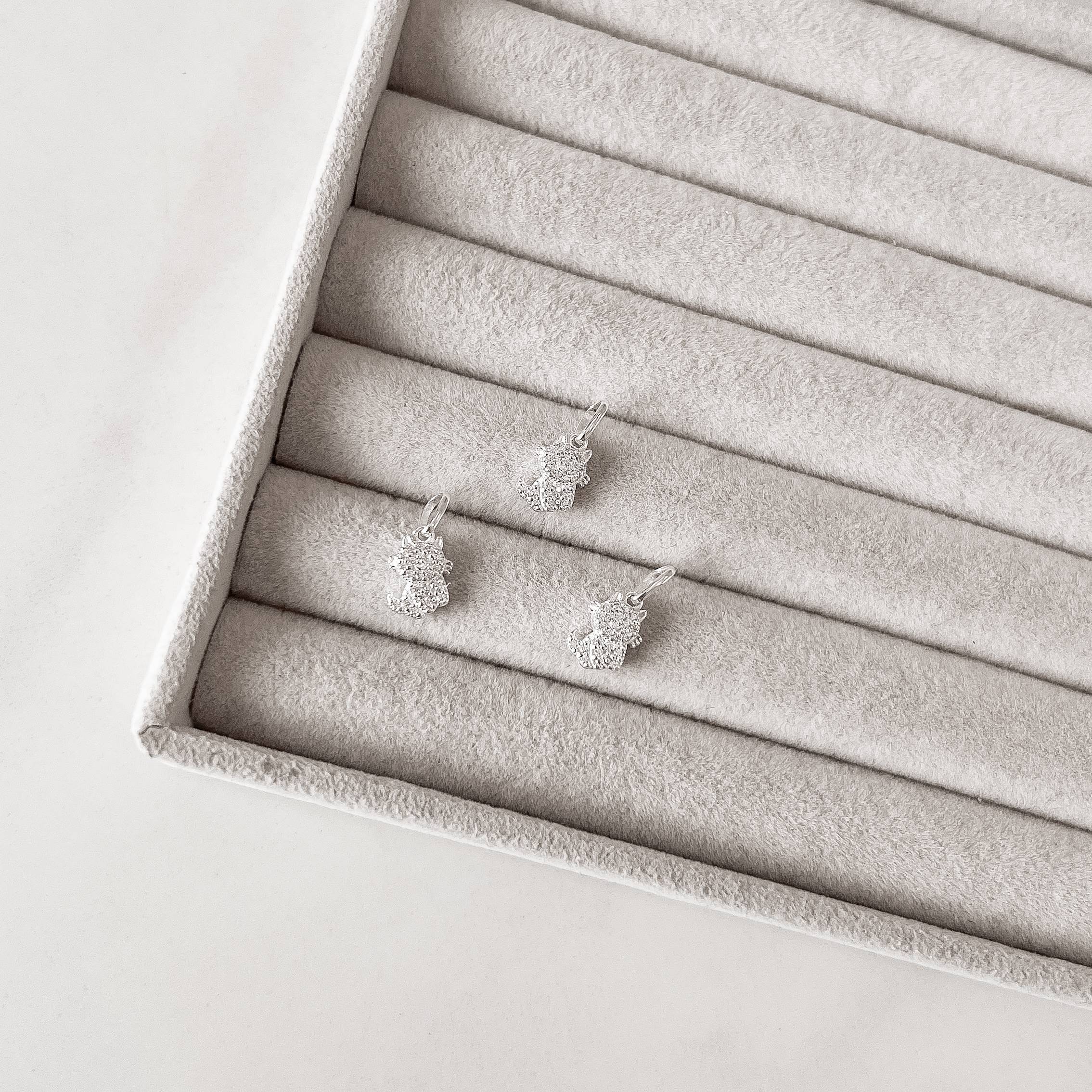 Imagem Secundária Pingente gato cravejado 9mm